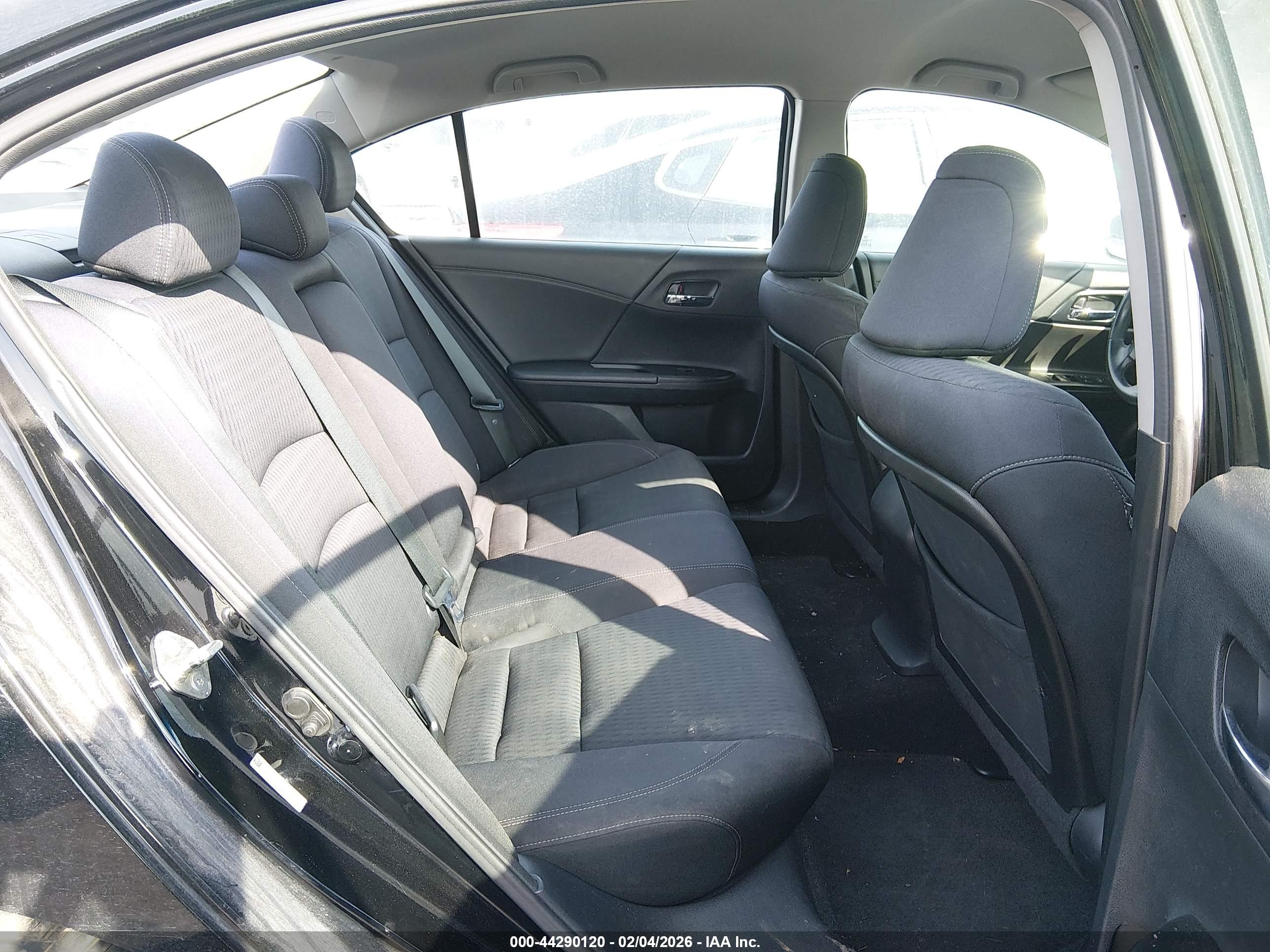HONDA ACCORD image 8