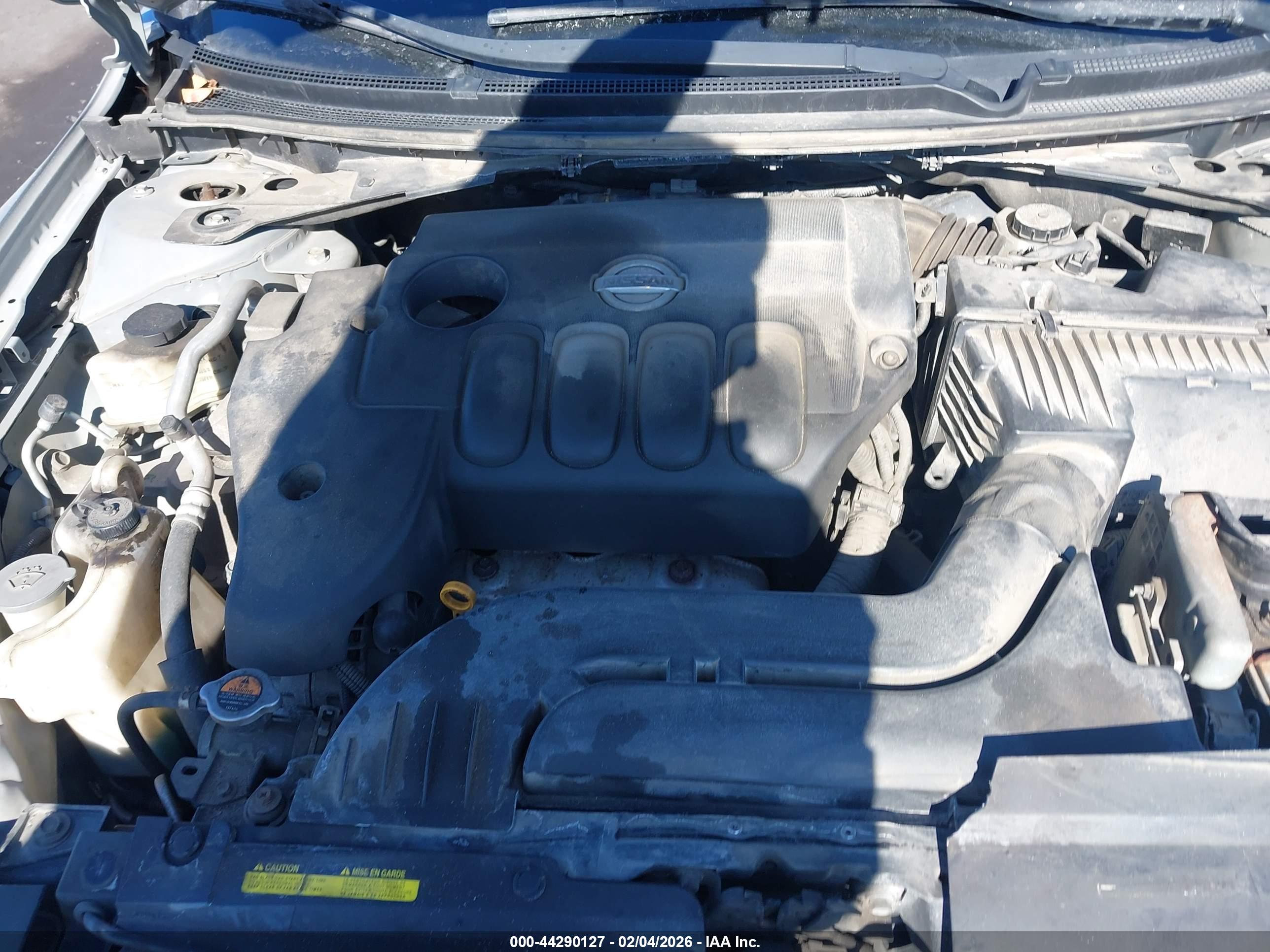 NISSAN ALTIMA image 10