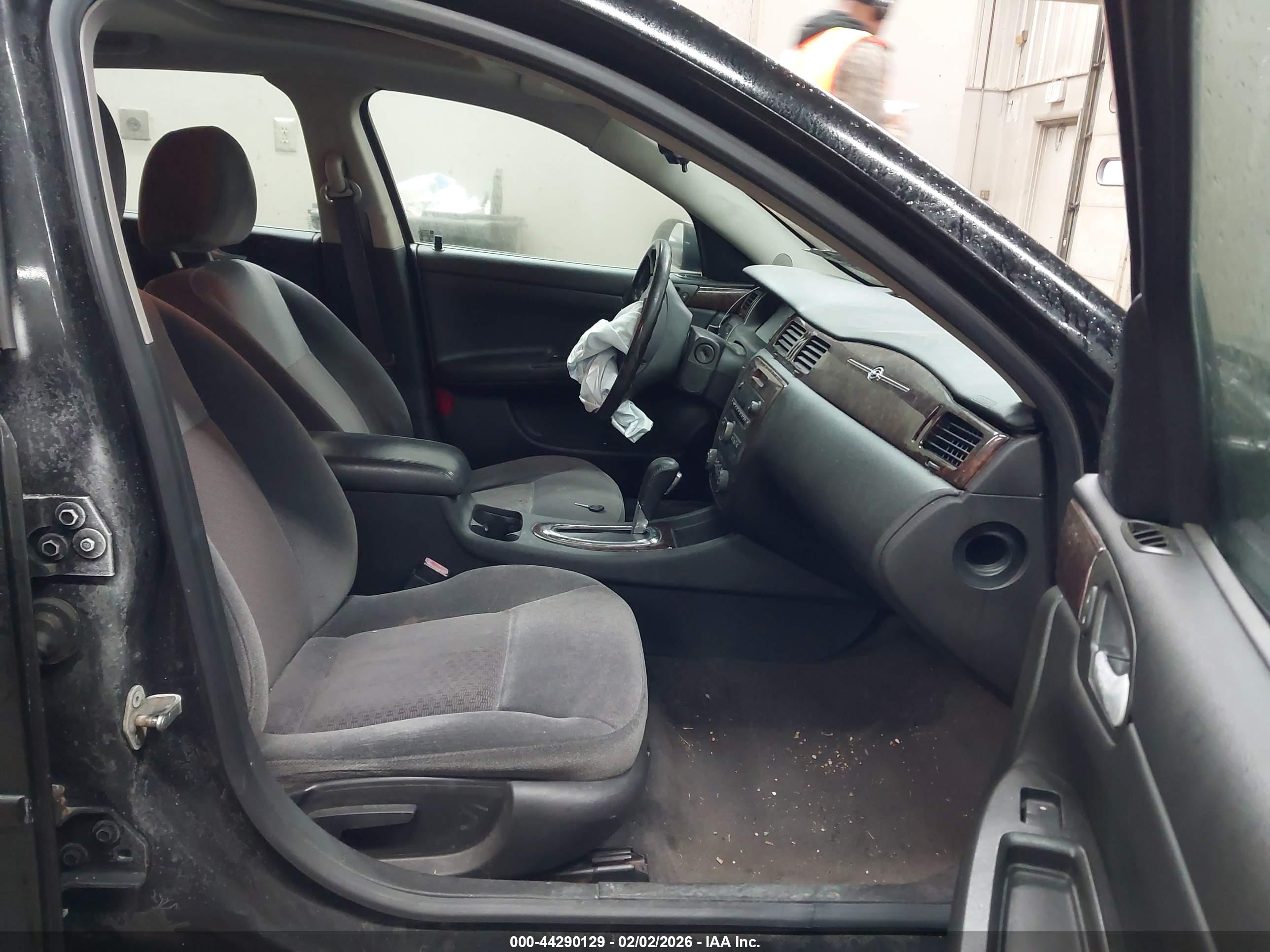 CHEVROLET IMPALA image 5