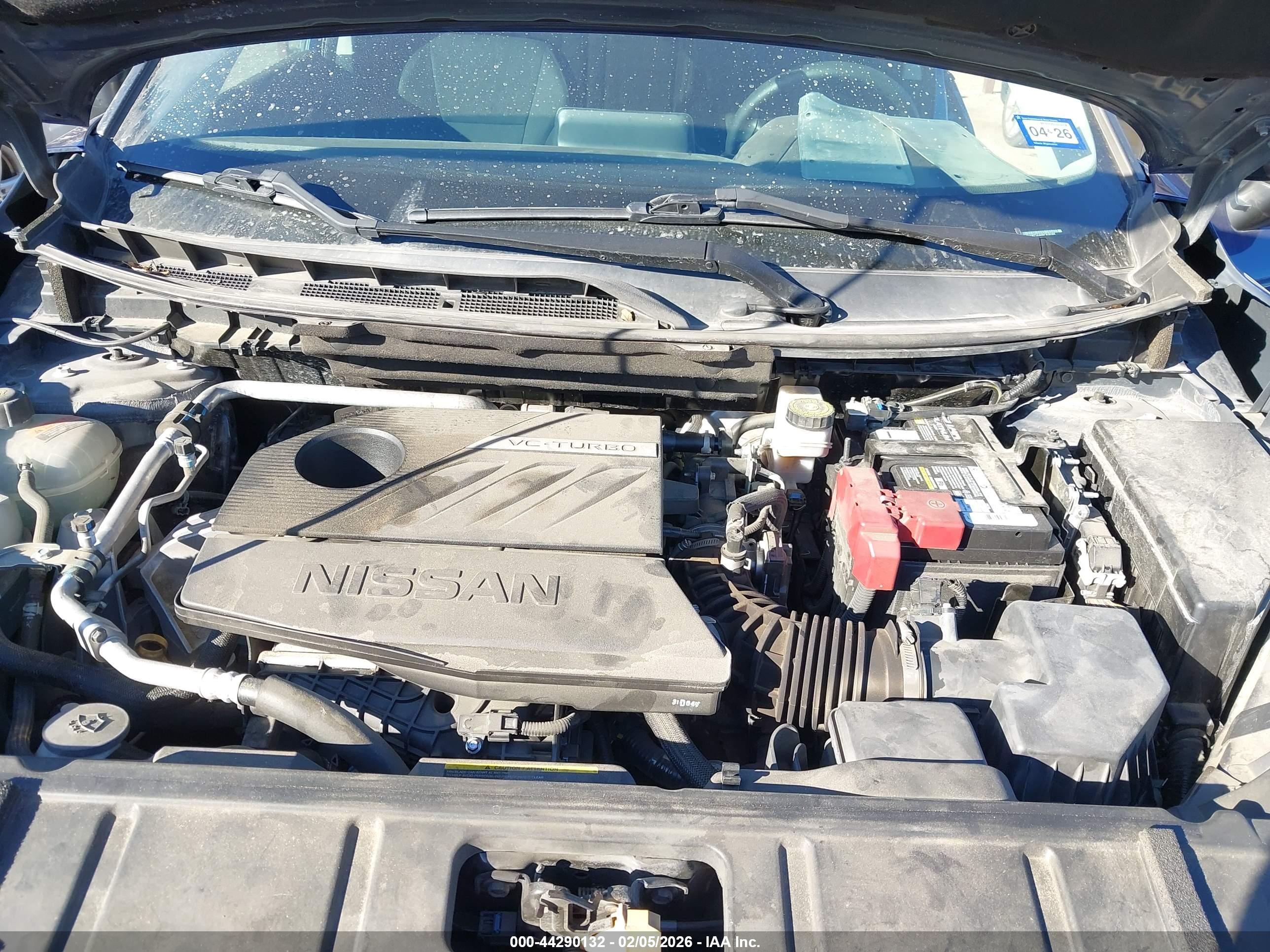 NISSAN ROGUE image 10
