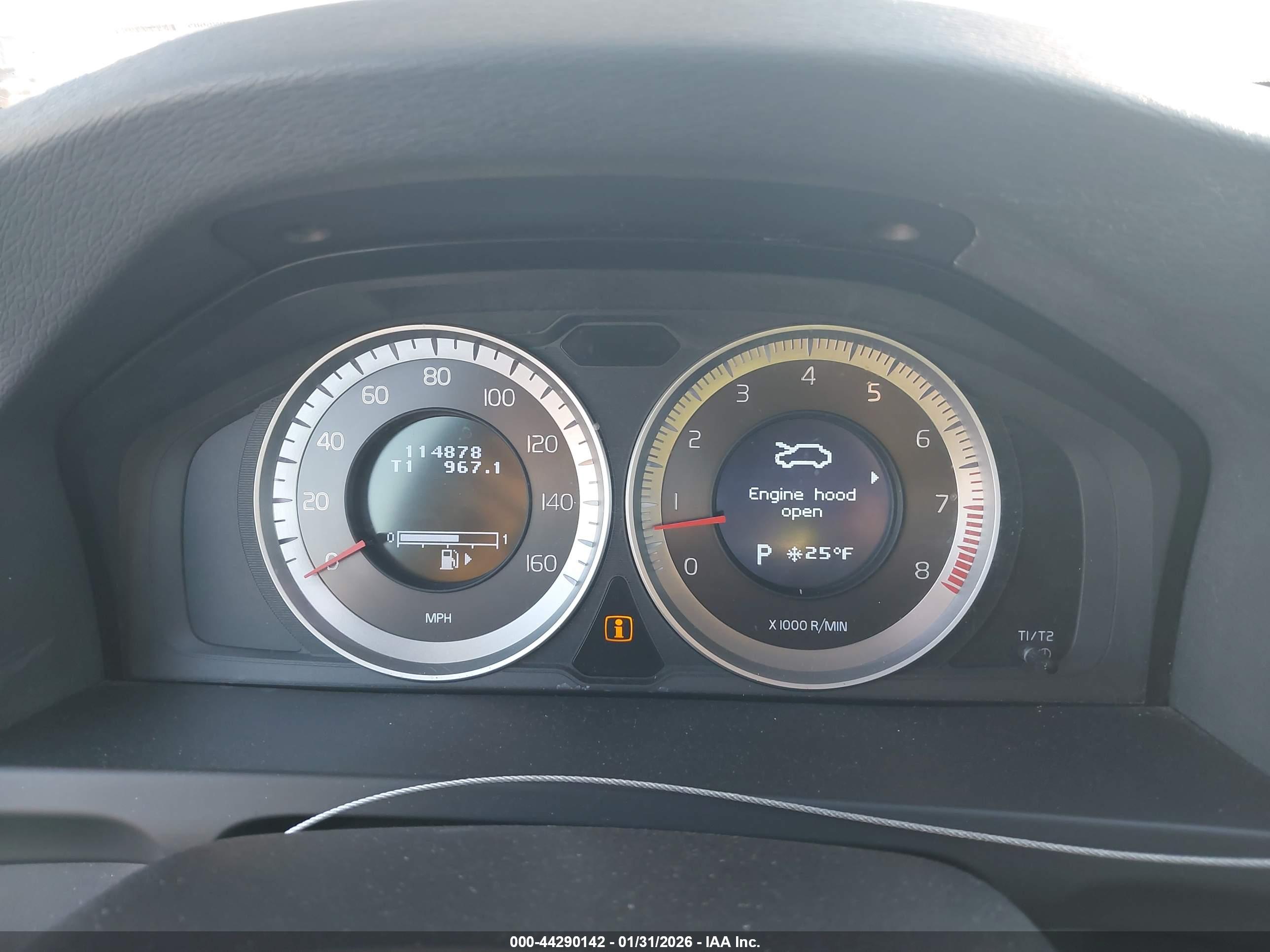 VOLVO S60 image 7