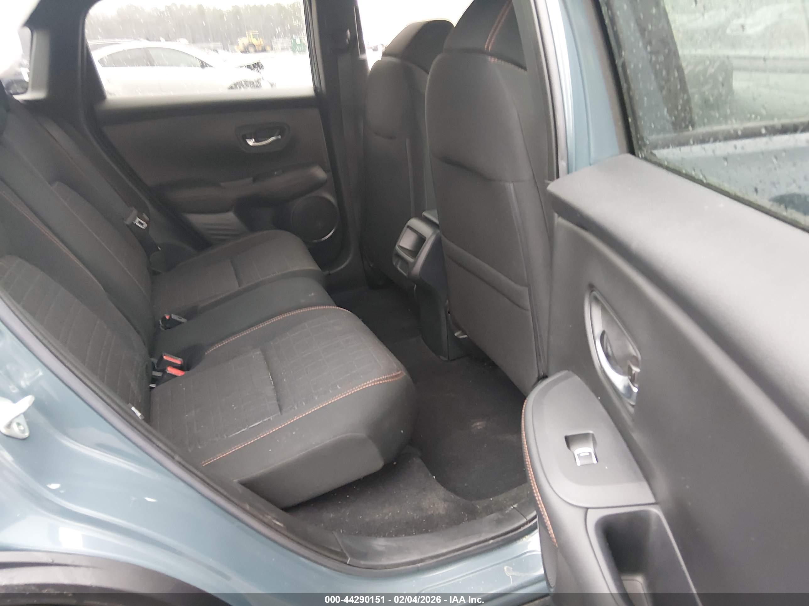 HONDA HR-V image 8