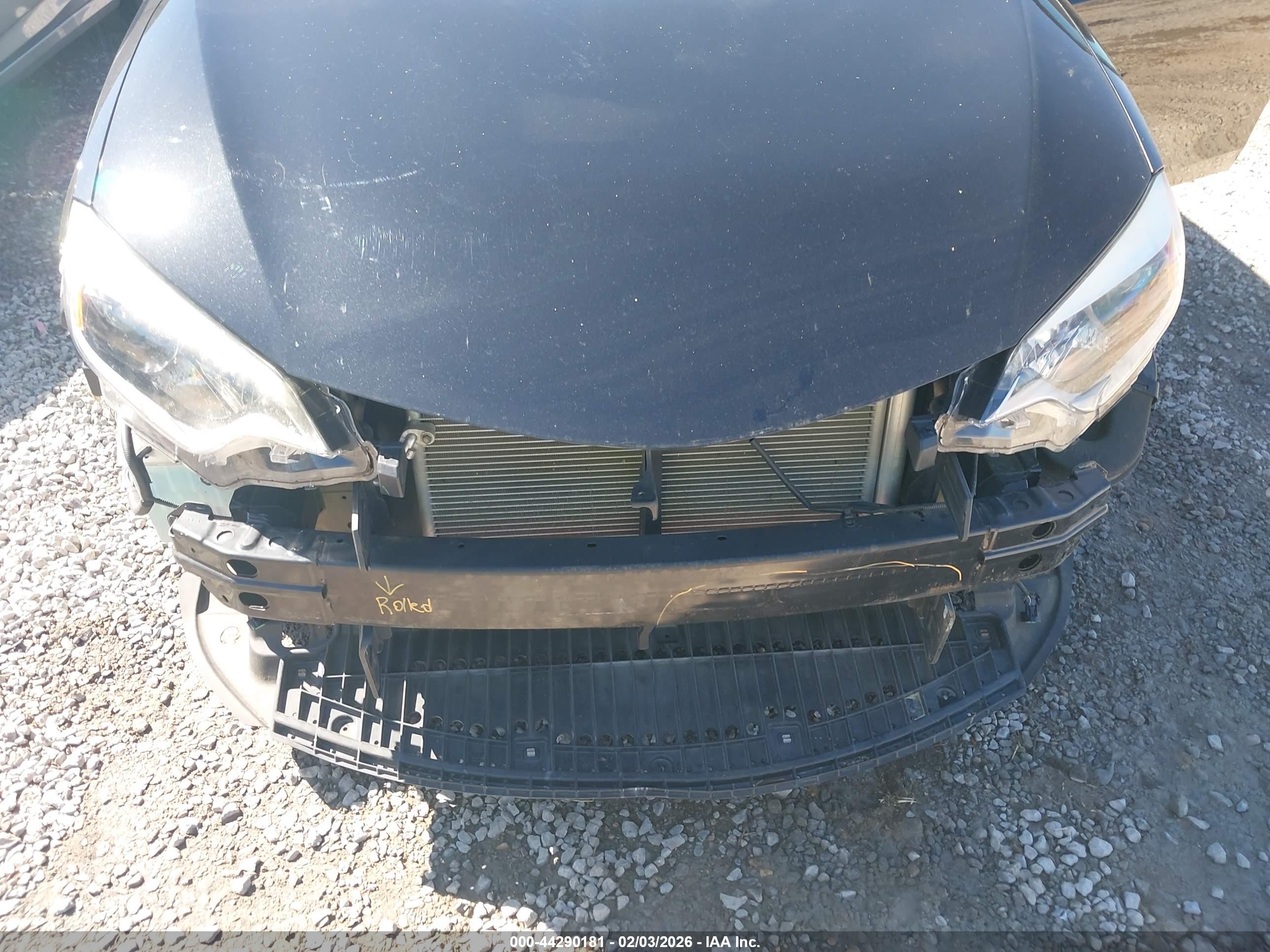 TOYOTA COROLLA image 6
