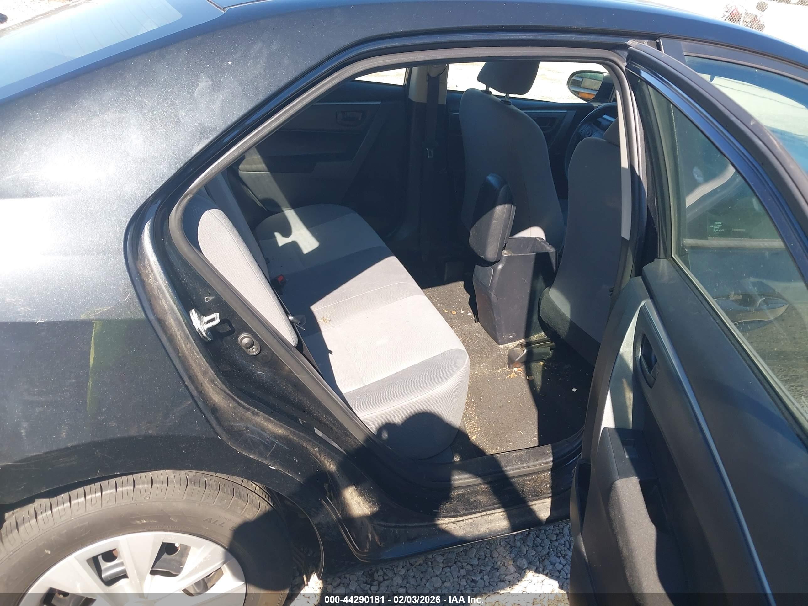 TOYOTA COROLLA image 8