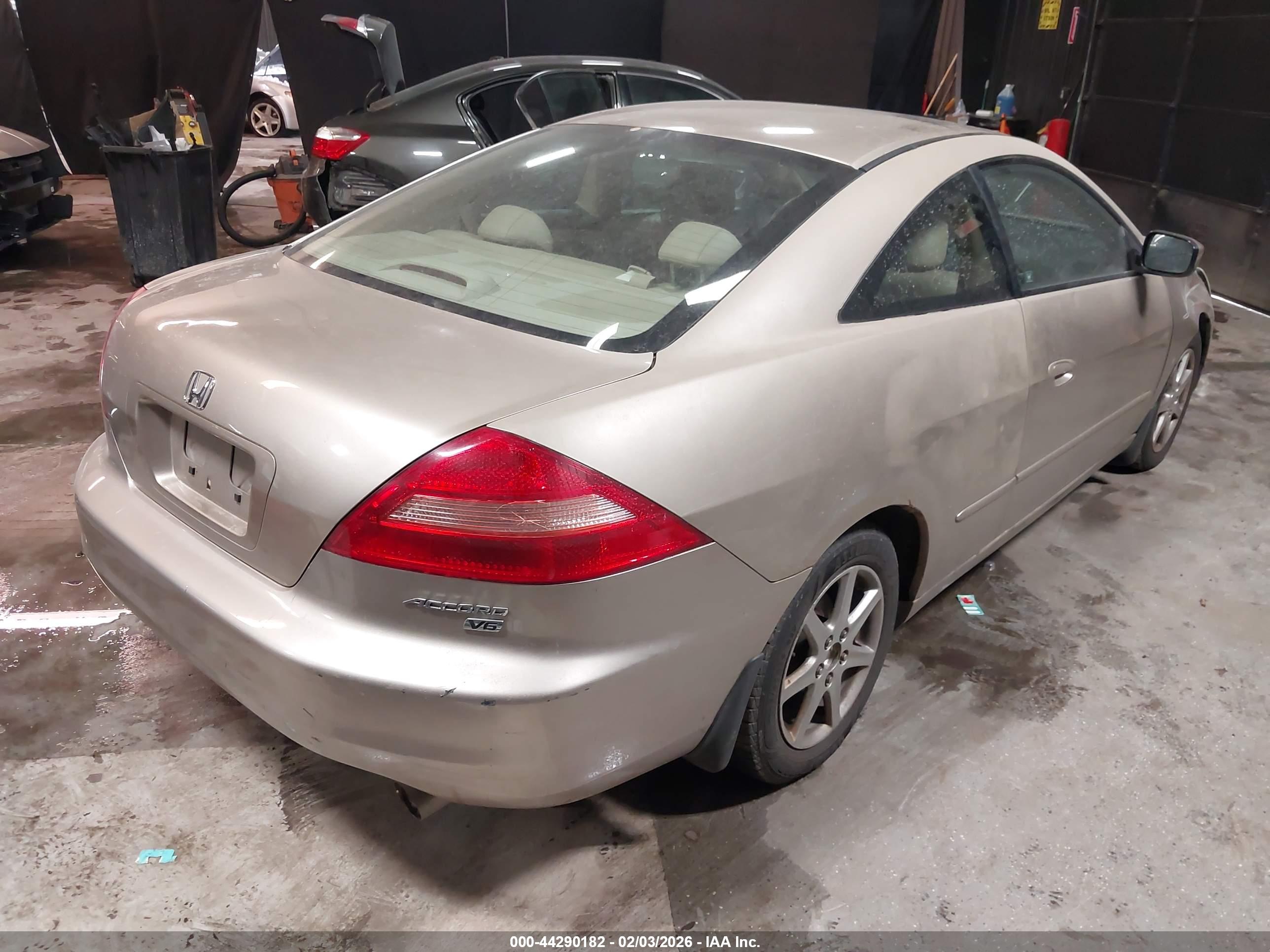 HONDA ACCORD image 4