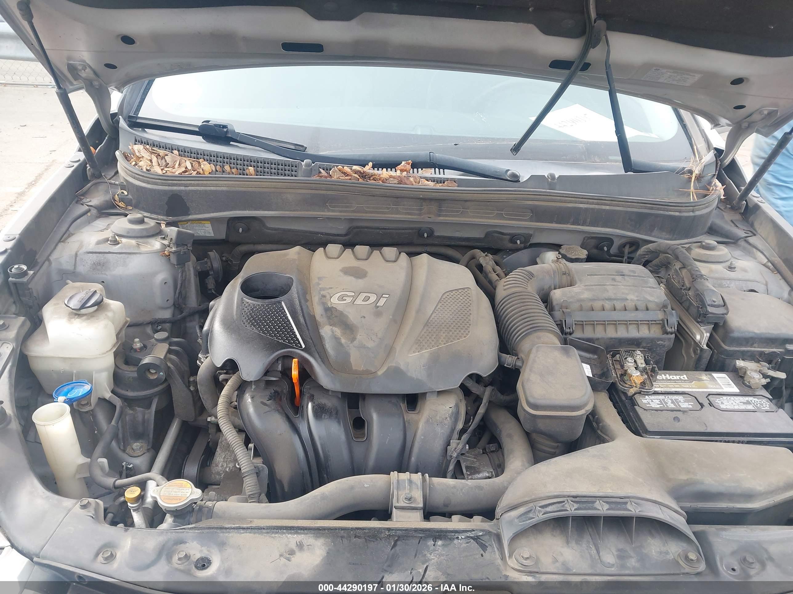 HYUNDAI SONATA image 10
