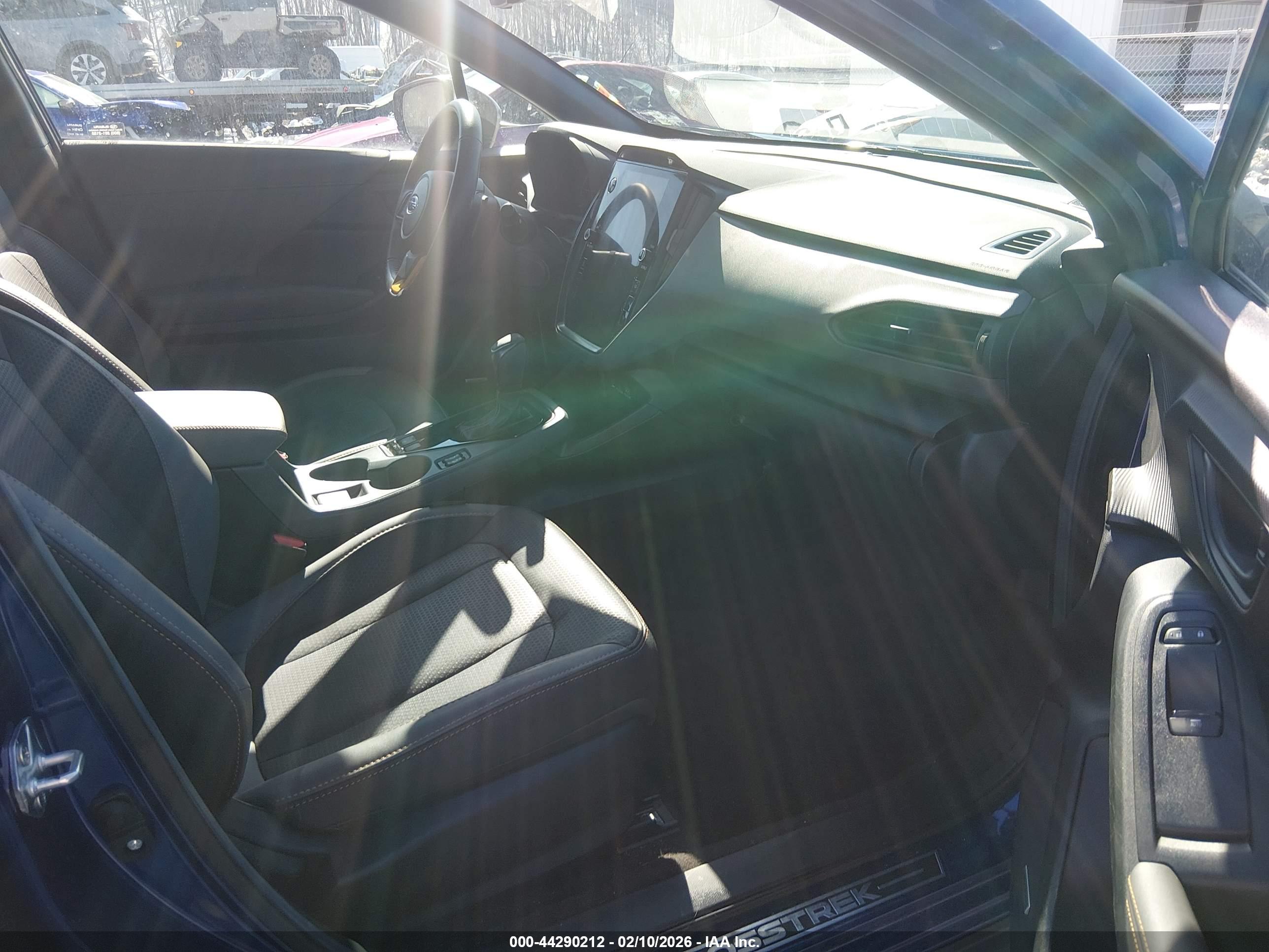 SUBARU CROSSTREK image 5