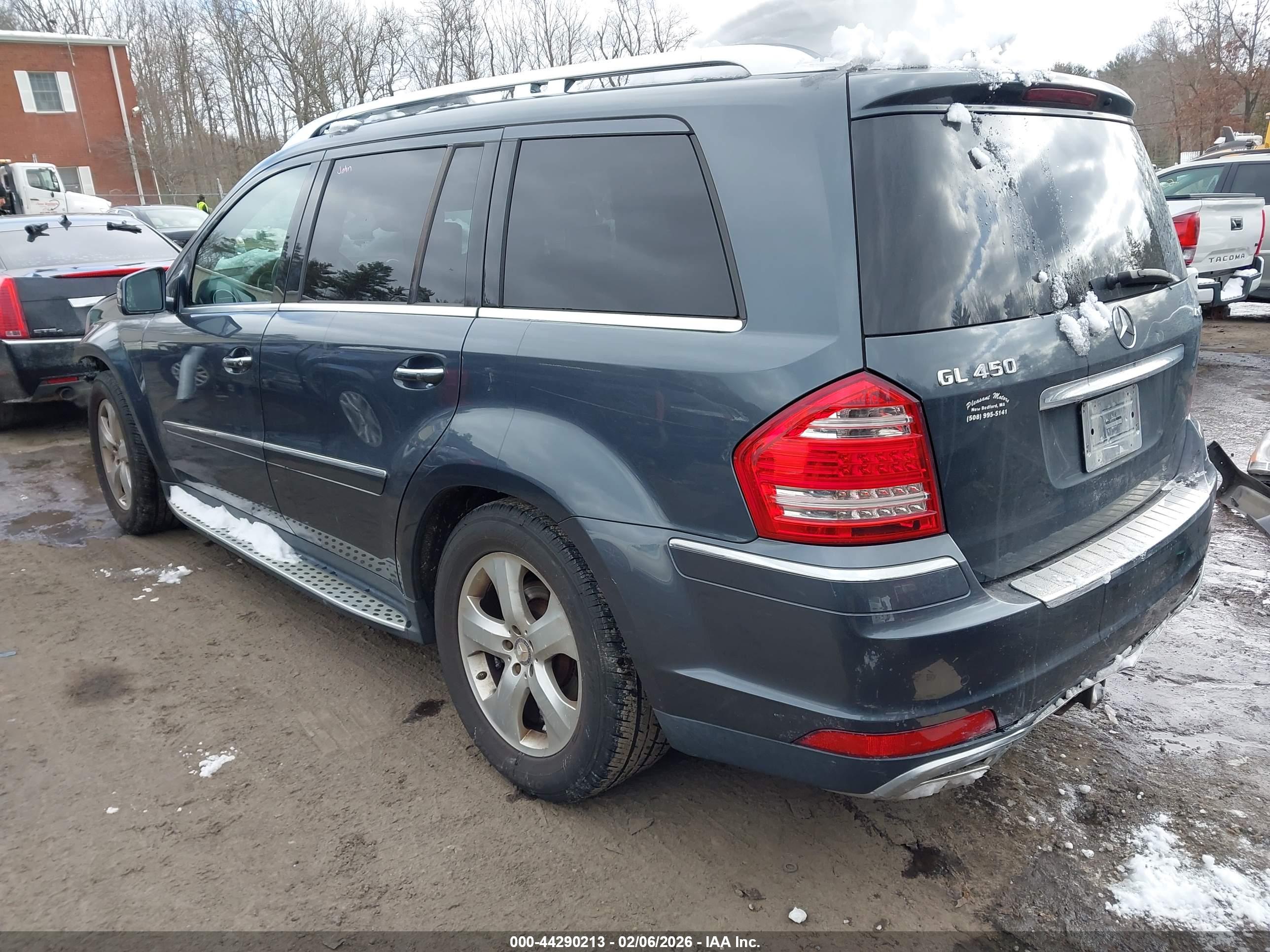 MERCEDES-BENZ GL image 3