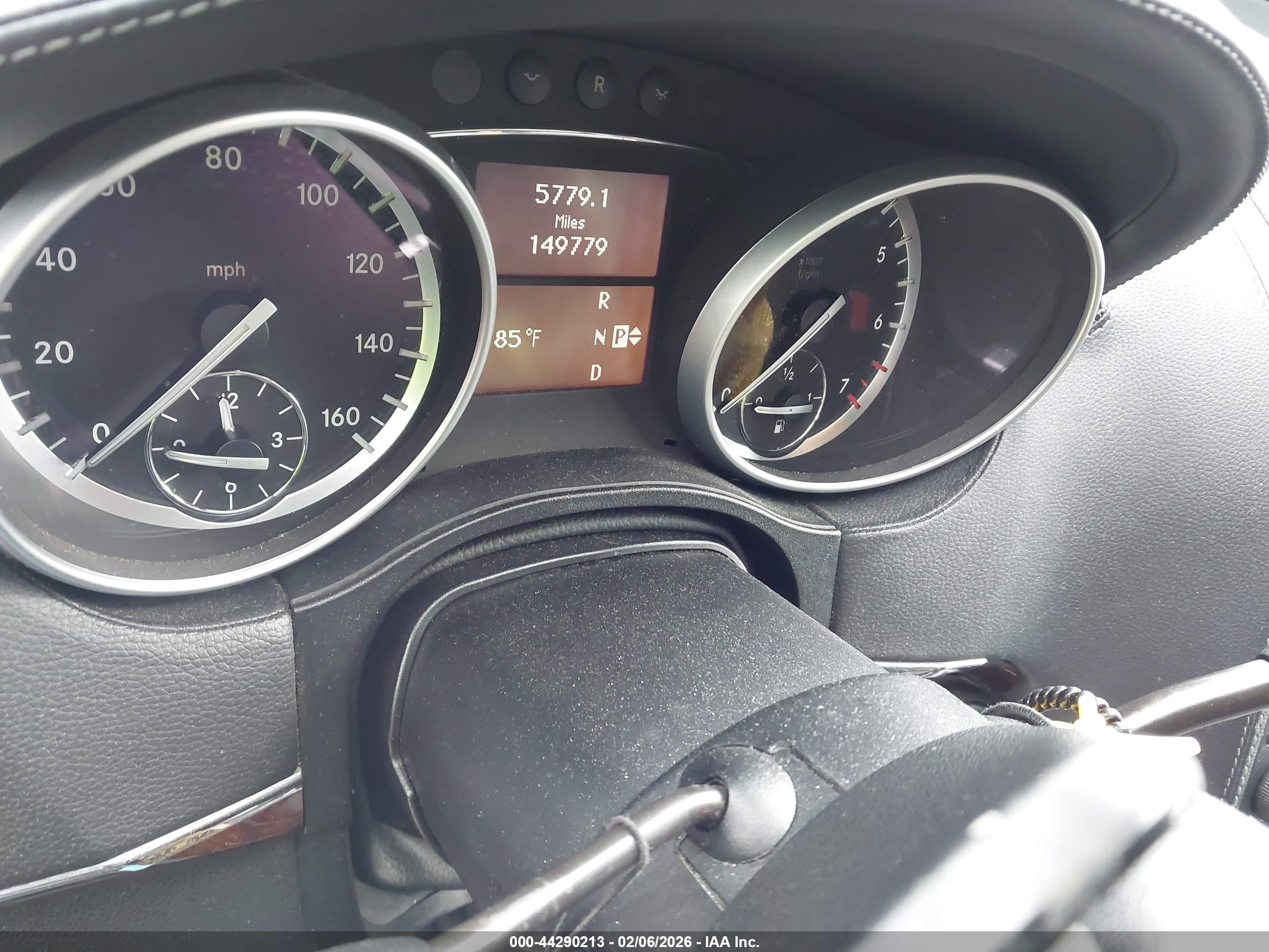 MERCEDES-BENZ GL image 7