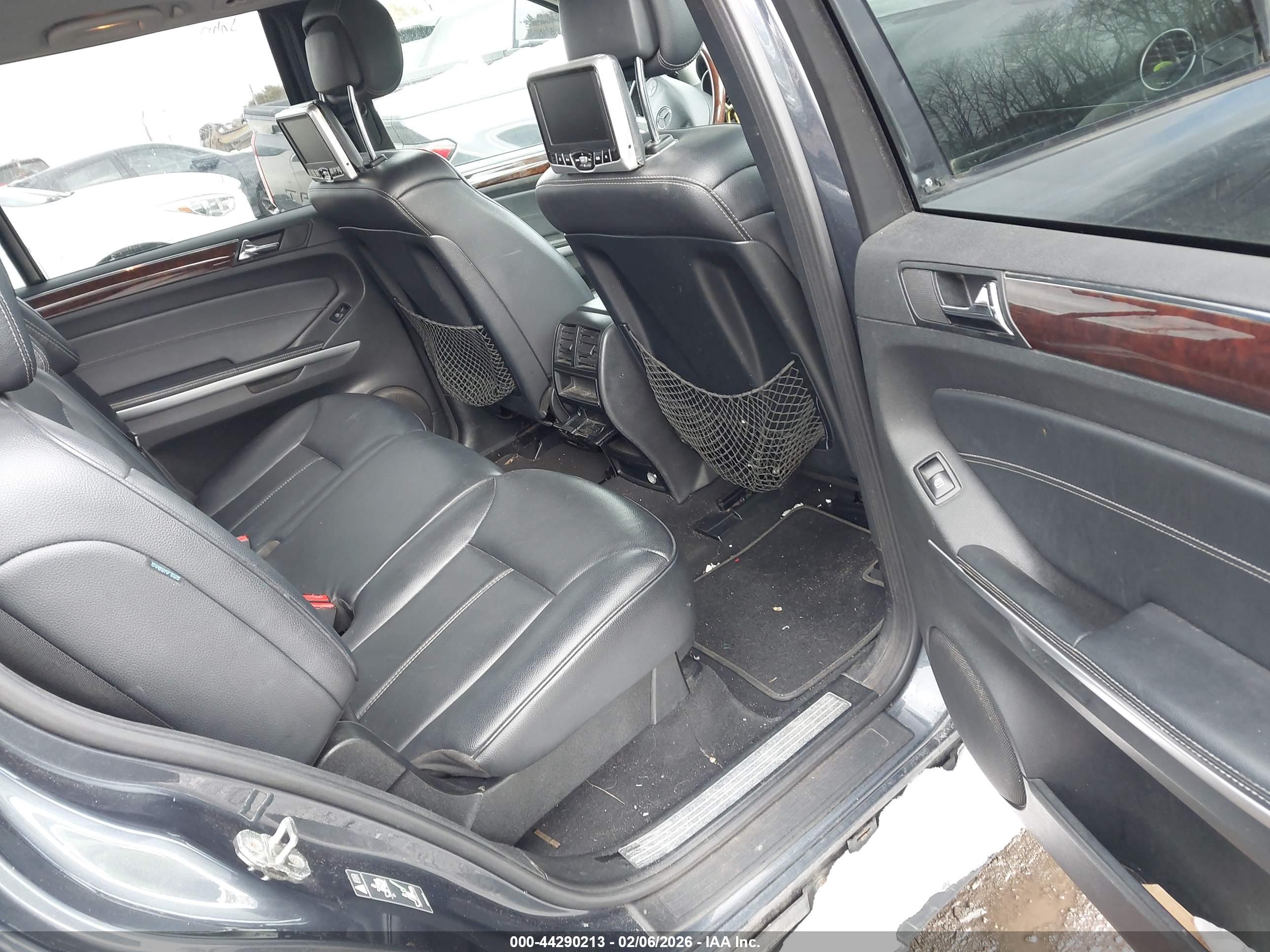 MERCEDES-BENZ GL image 8