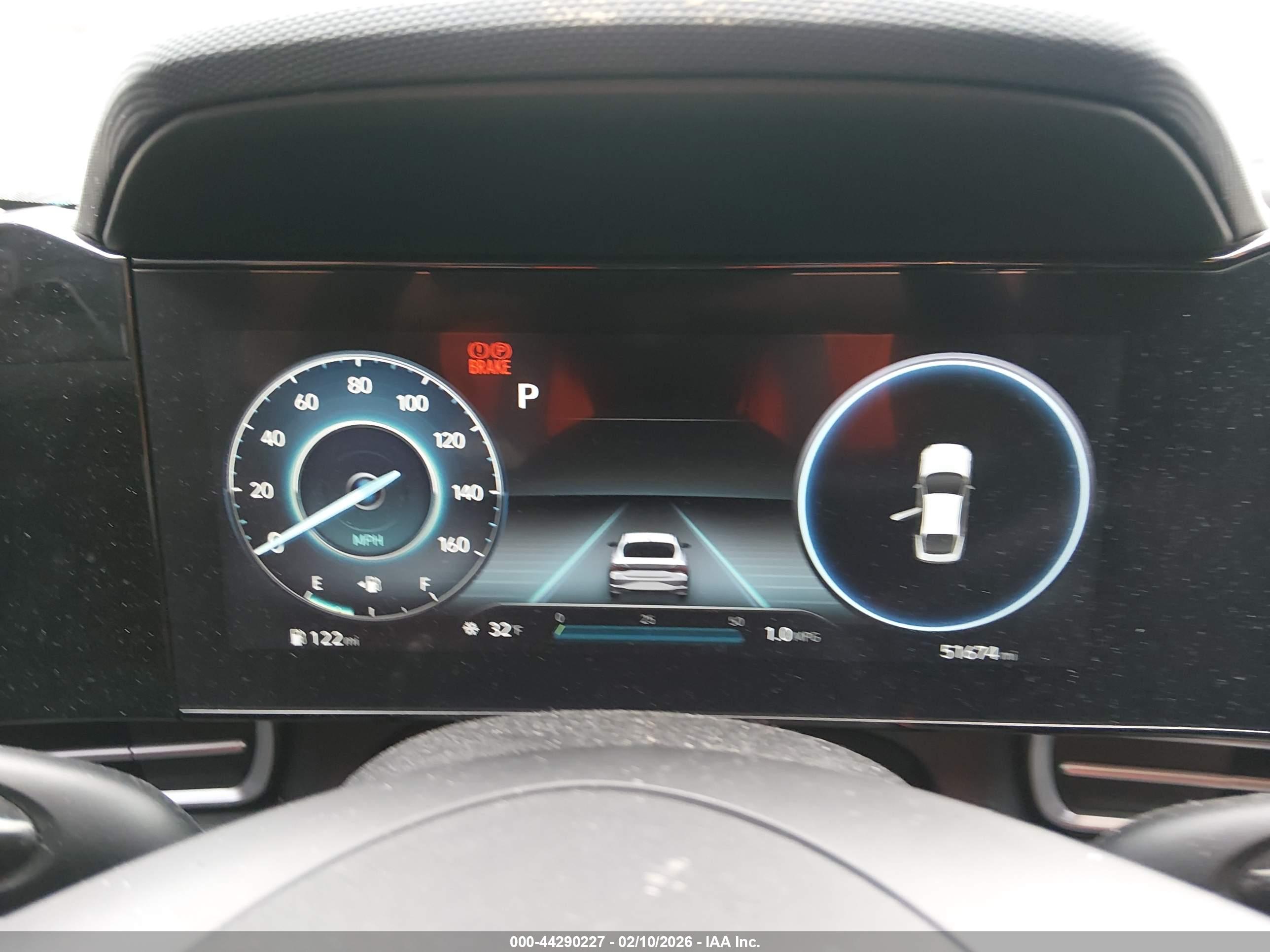 HYUNDAI ELANTRA image 7