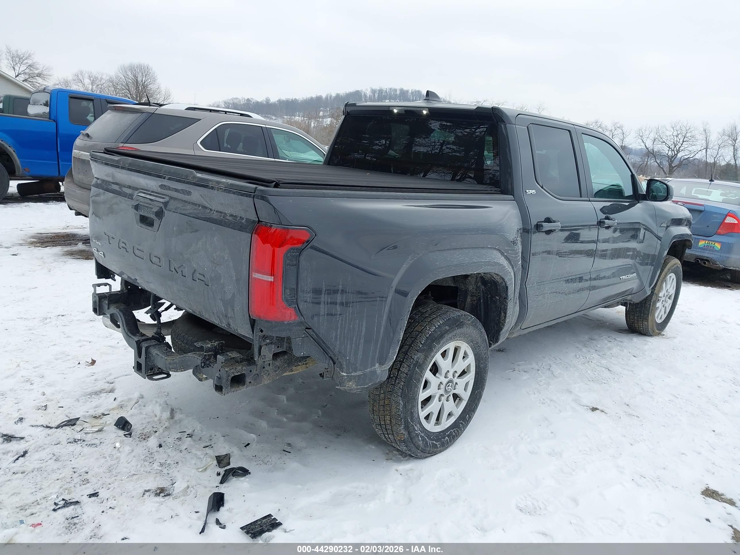 TOYOTA TACOMA image 4