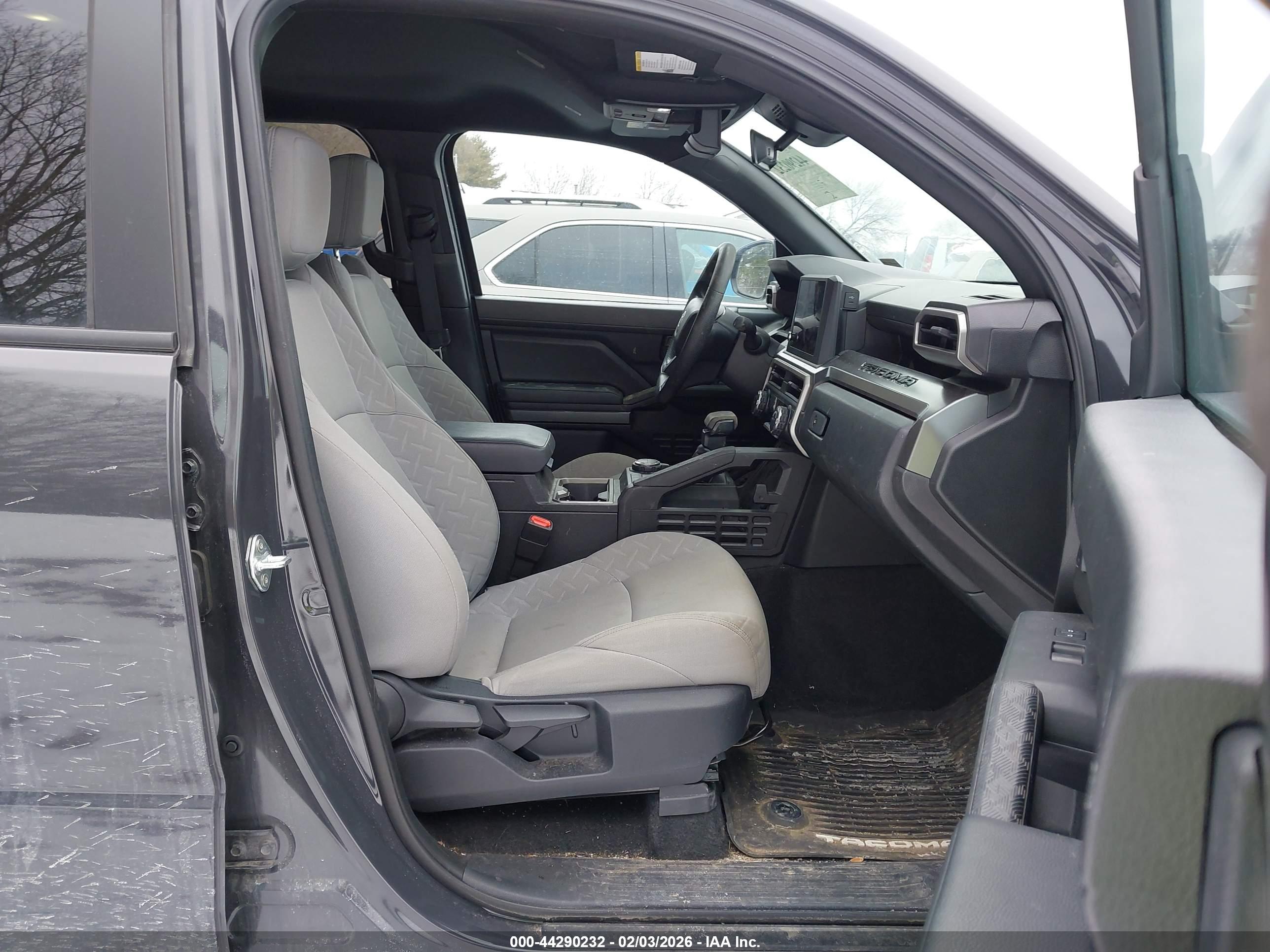 TOYOTA TACOMA image 5