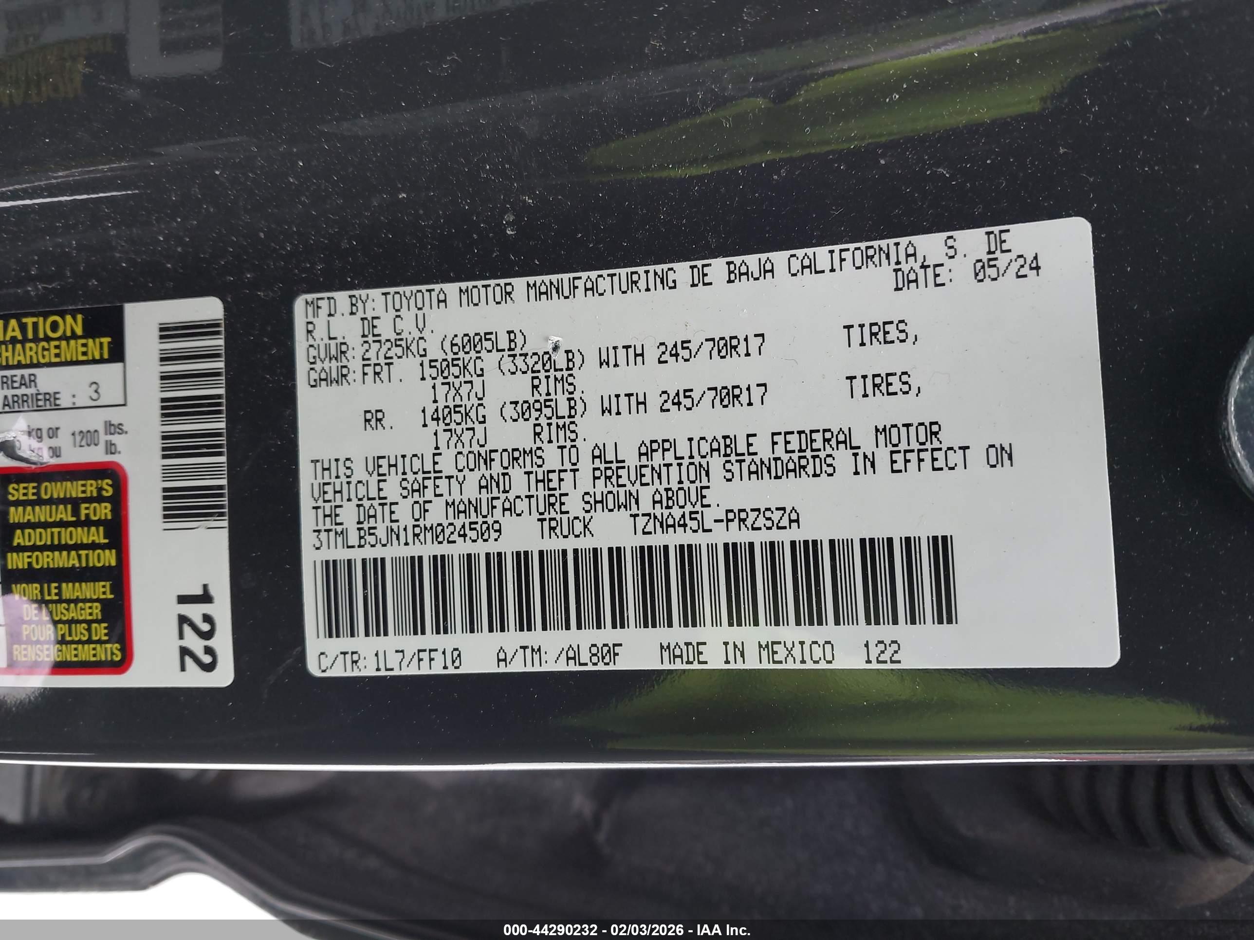 TOYOTA TACOMA image 9