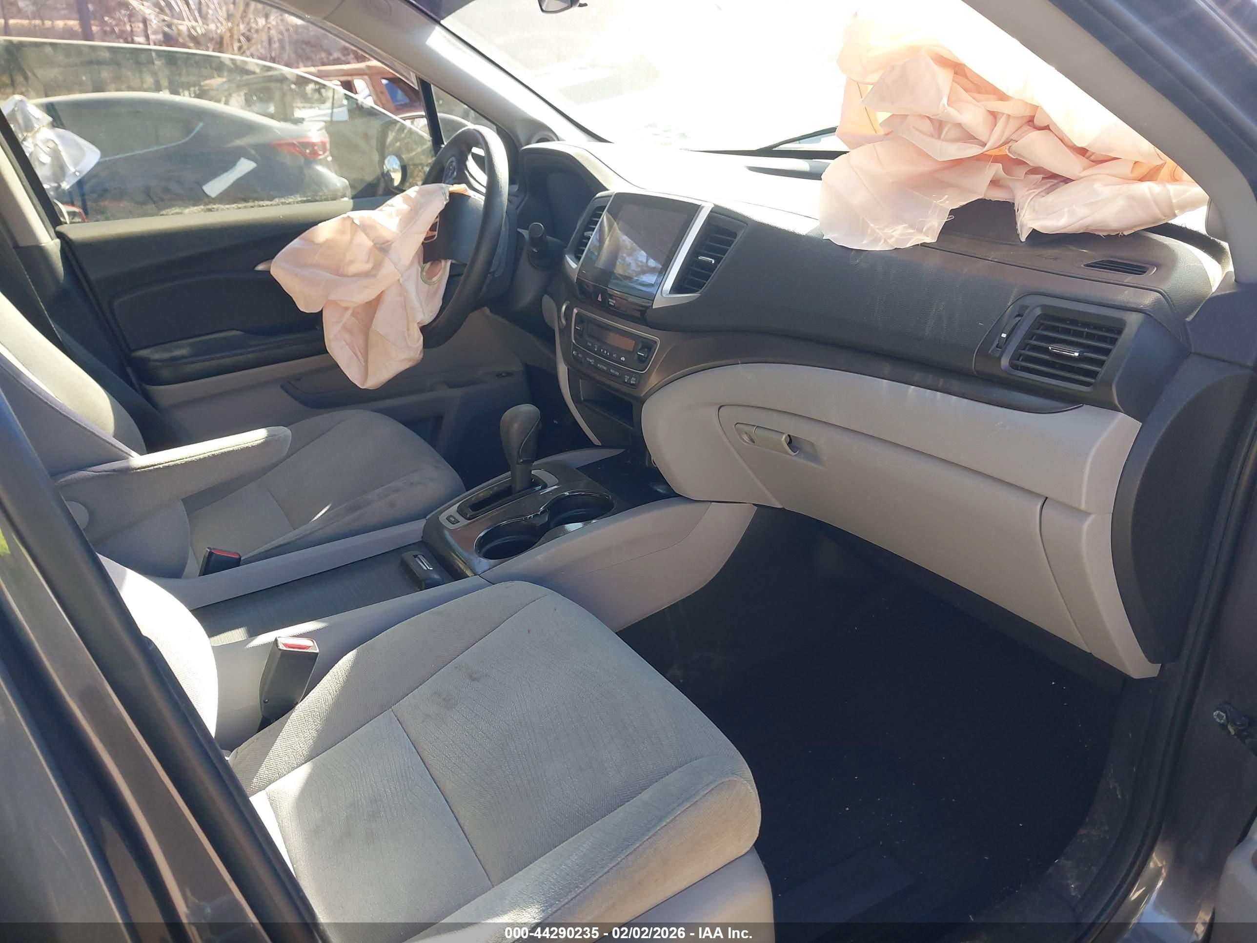 HONDA PILOT image 5
