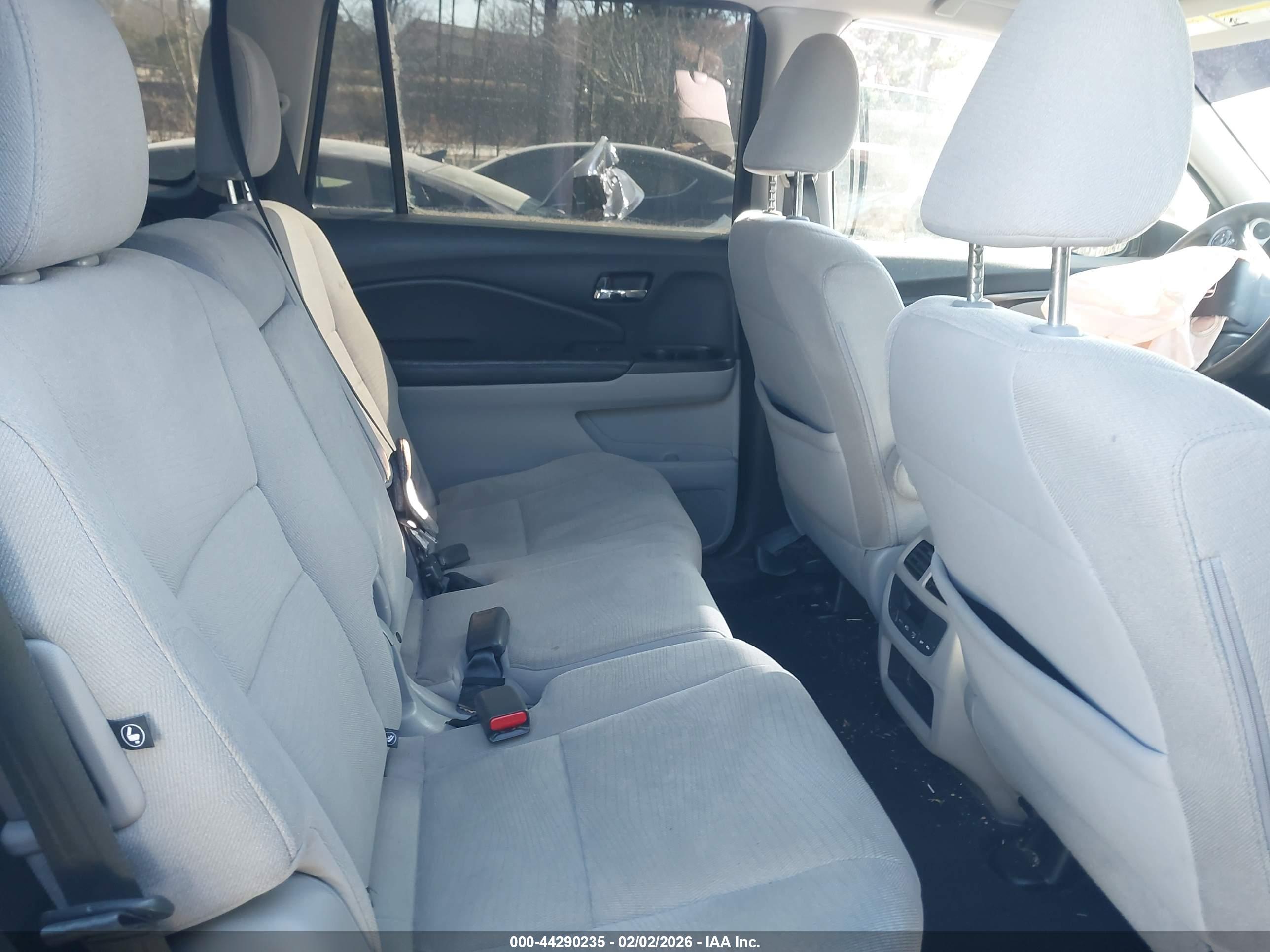 HONDA PILOT image 8
