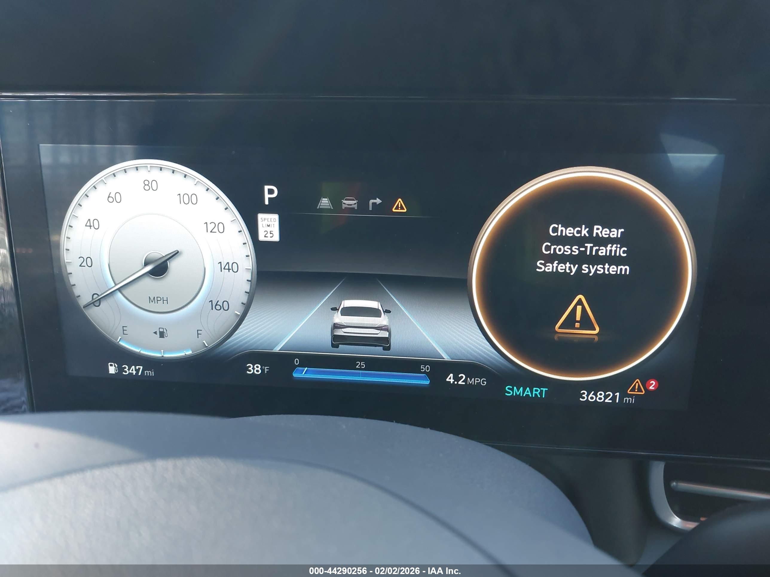 HYUNDAI ELANTRA image 7