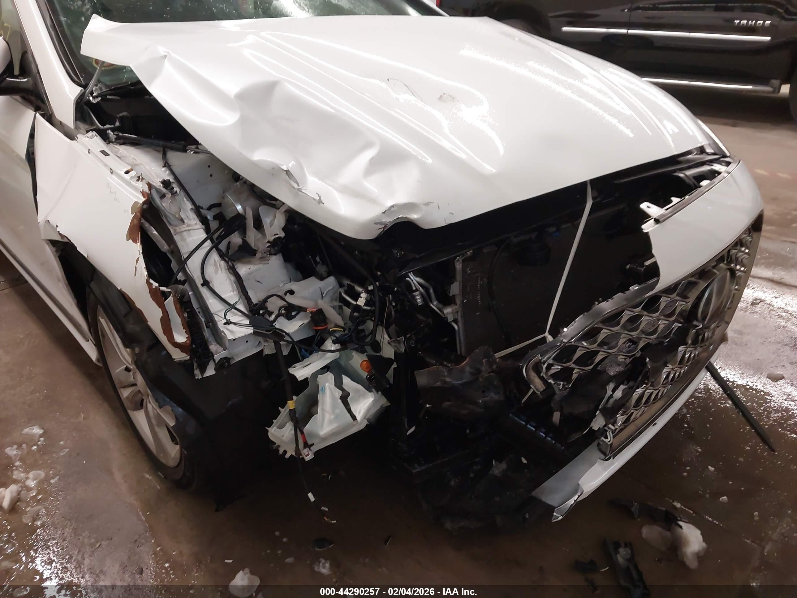 HYUNDAI SONATA image 6