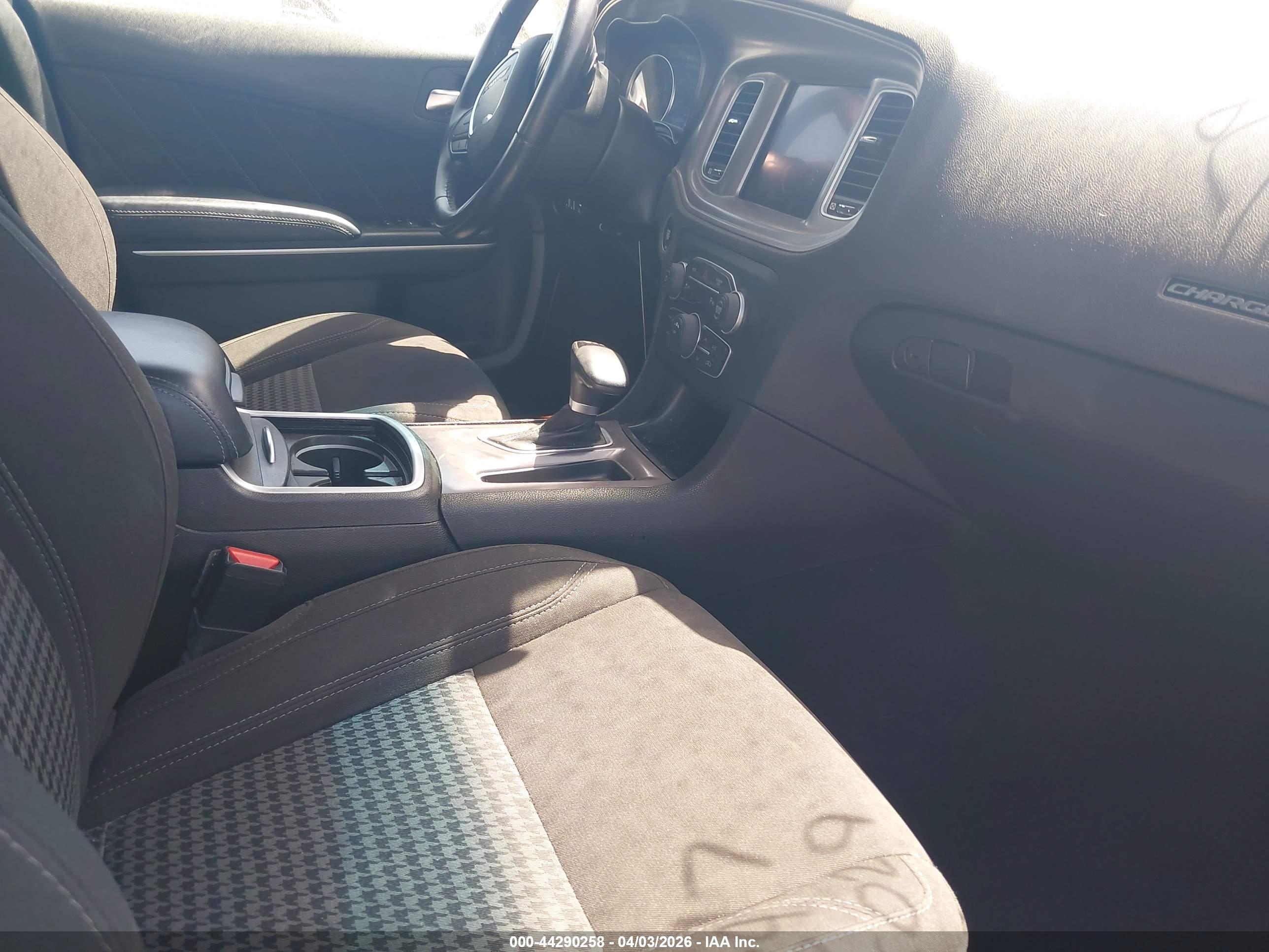 DODGE CHARGER image 5