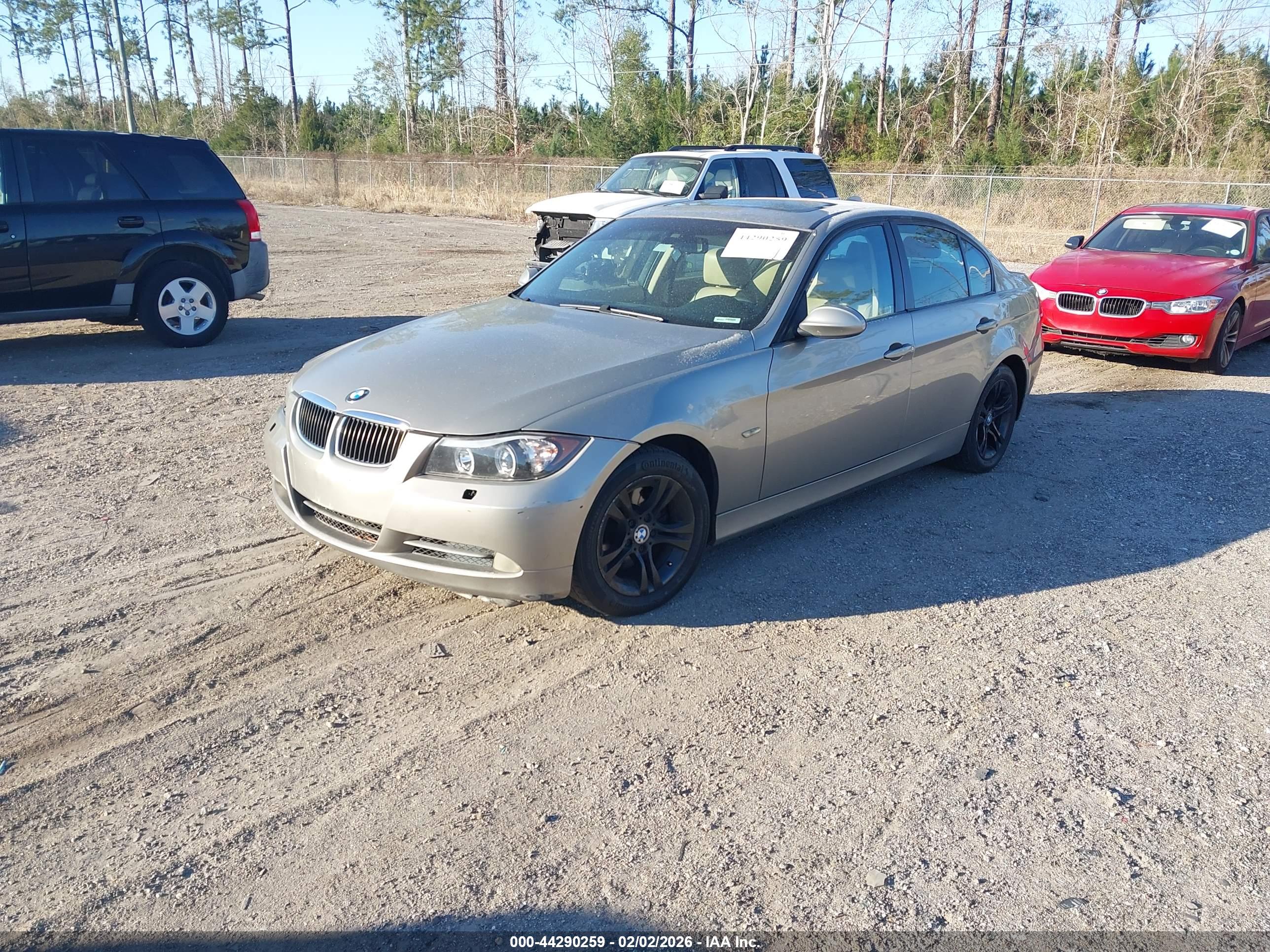 BMW 328XI image 2