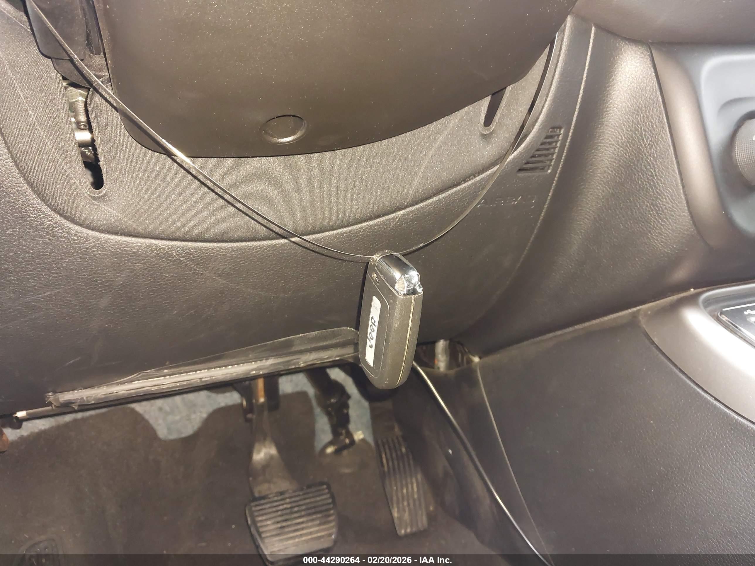 JEEP COMPASS image 11