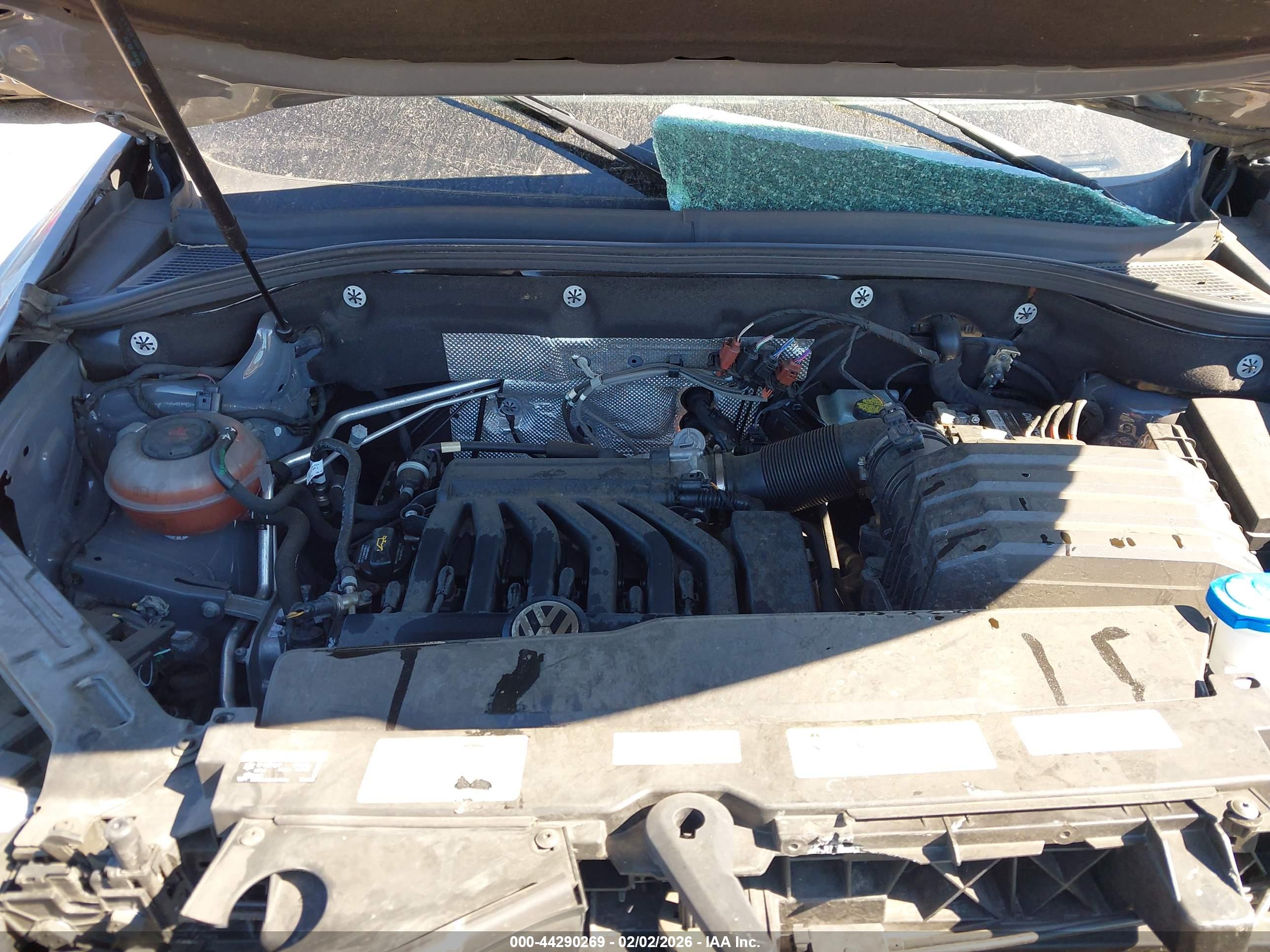 VOLKSWAGEN ATLAS image 10