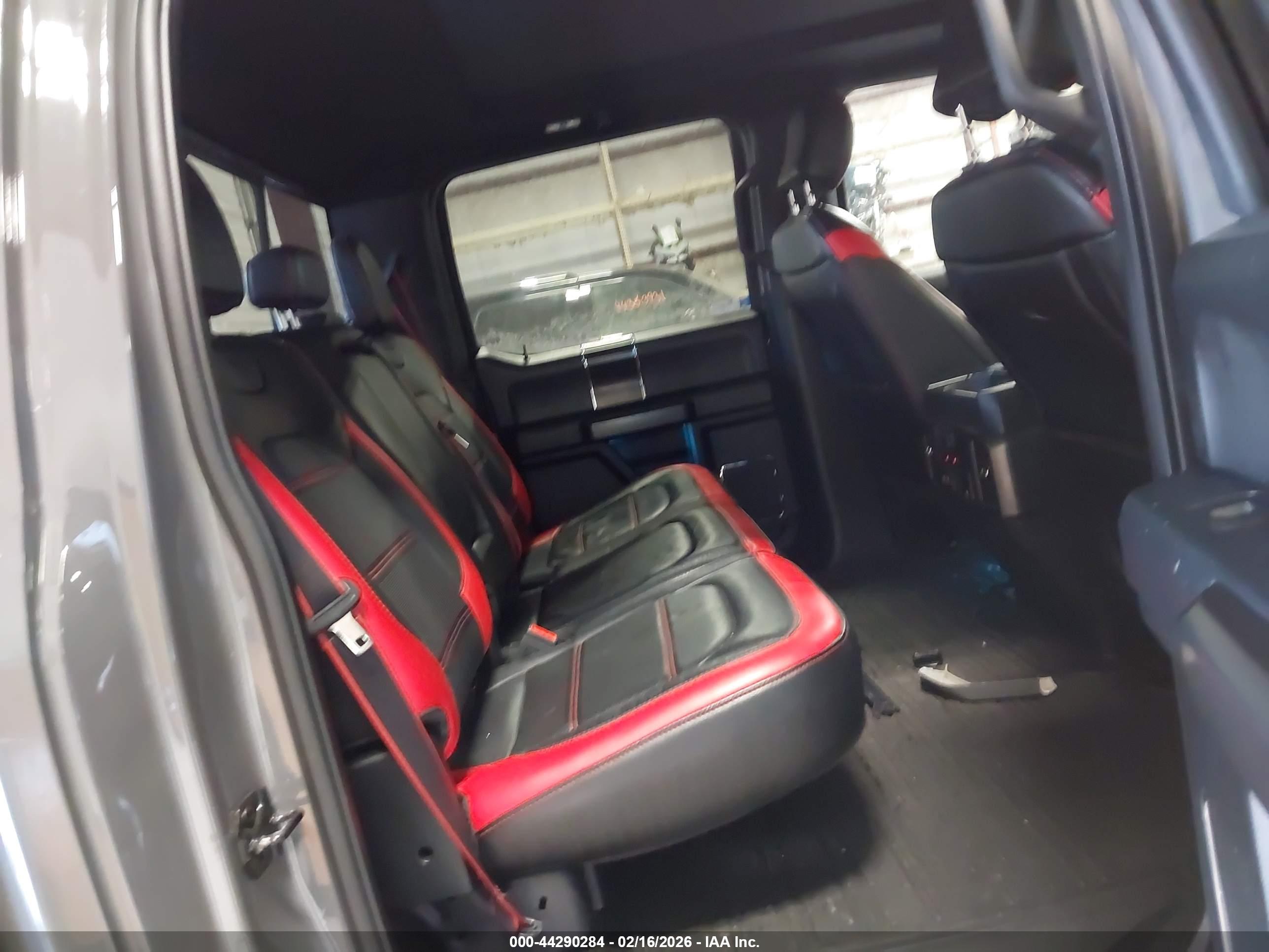 FORD F-150 image 8