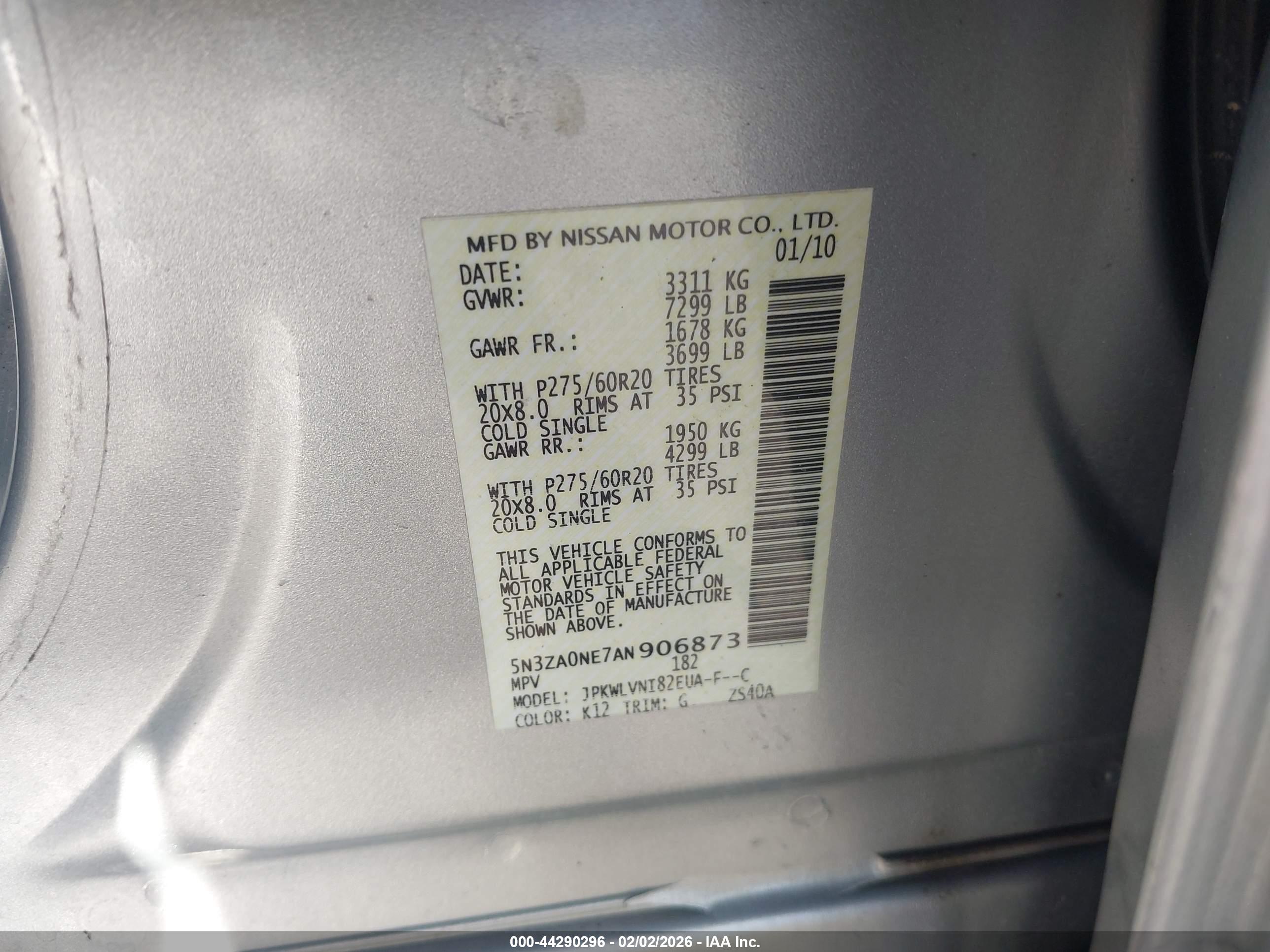 INFINITI QX56 image 9