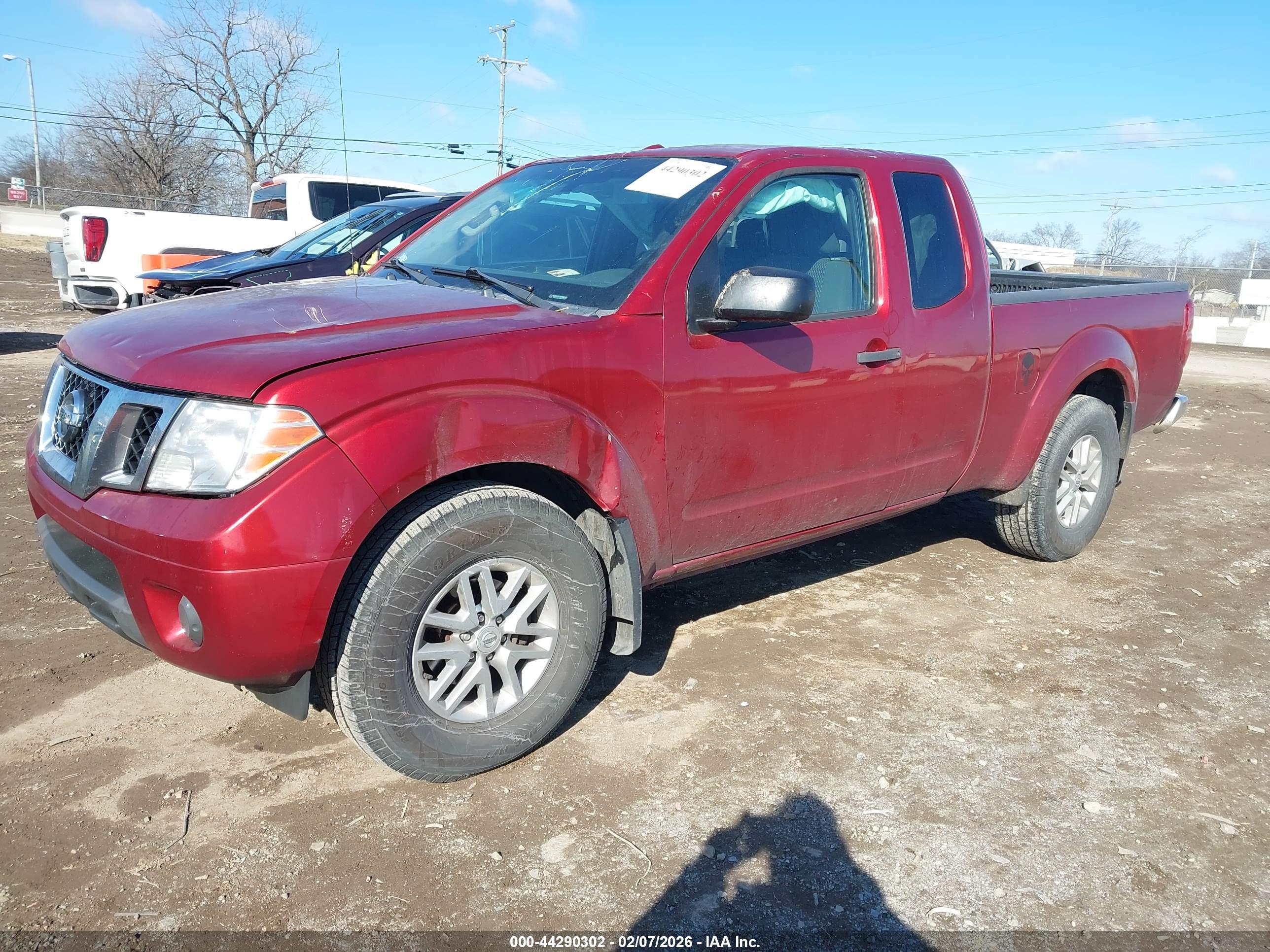 NISSAN FRONTIER image 2