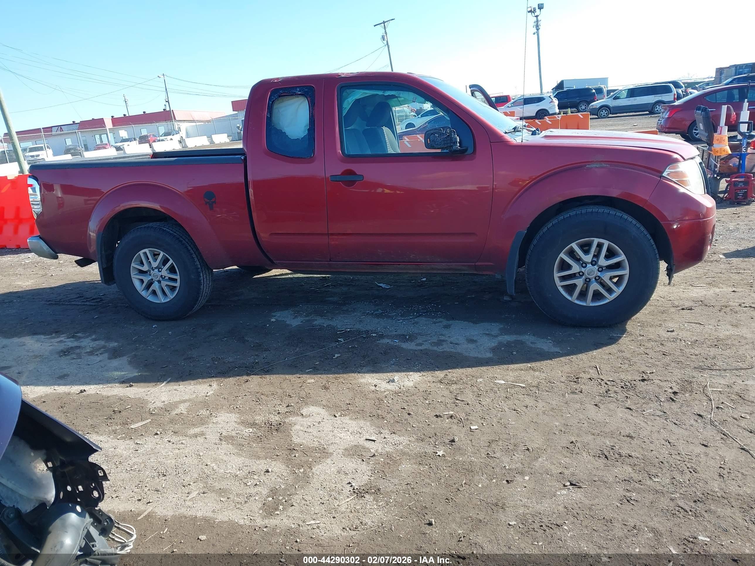 NISSAN FRONTIER image 4