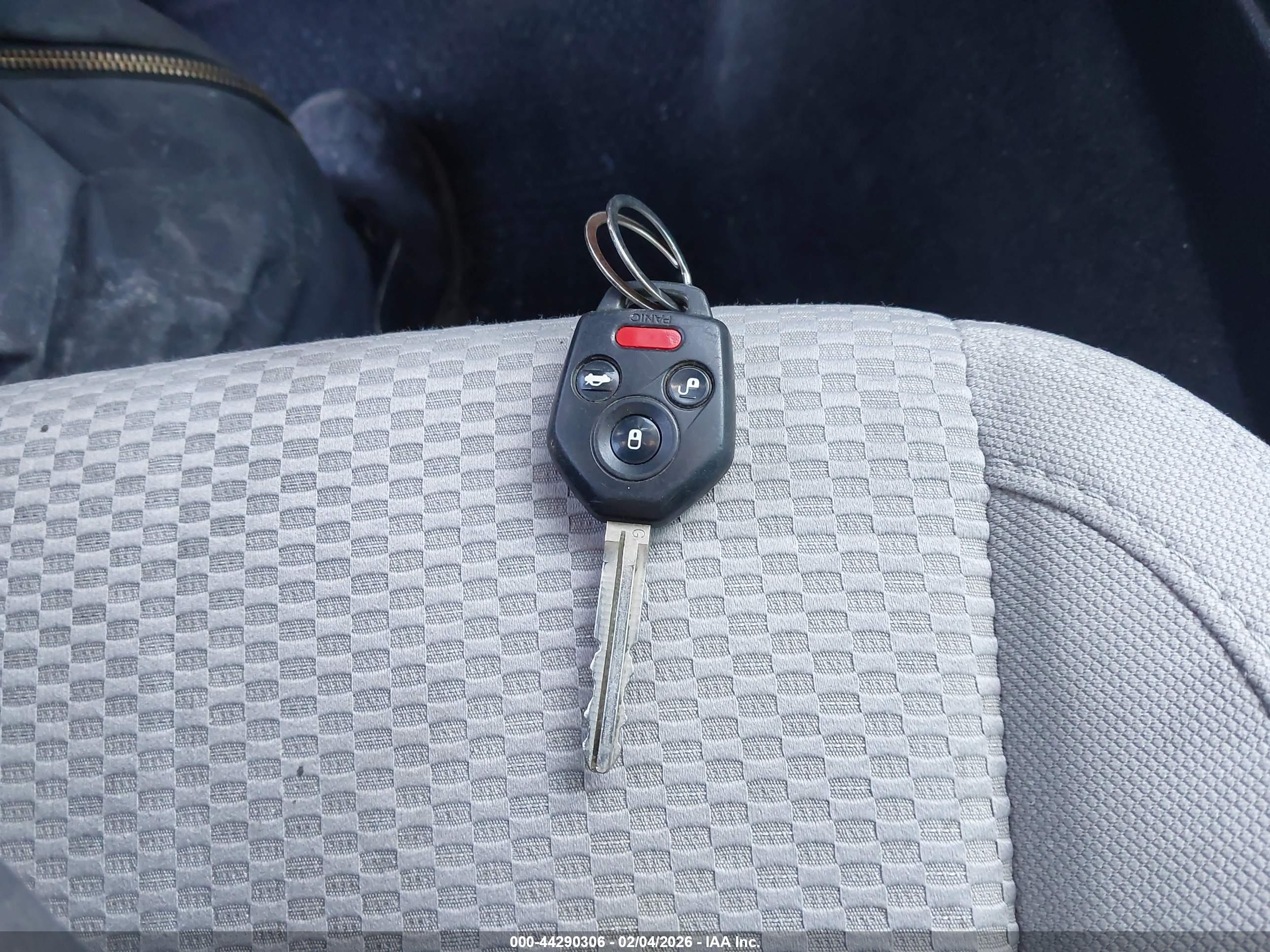 SUBARU FORESTER image 11
