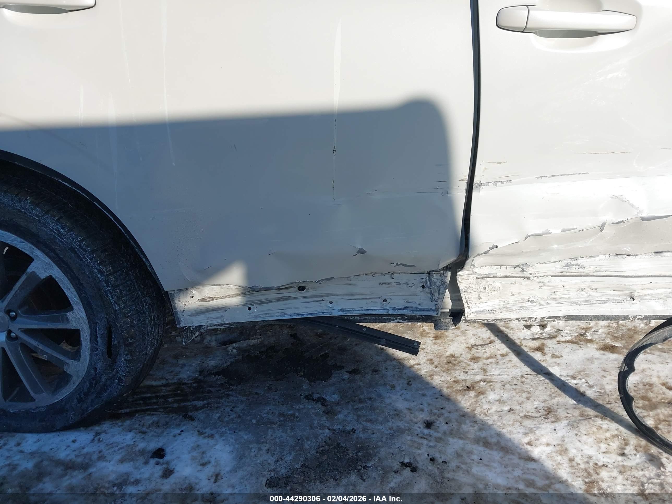 SUBARU FORESTER image 6