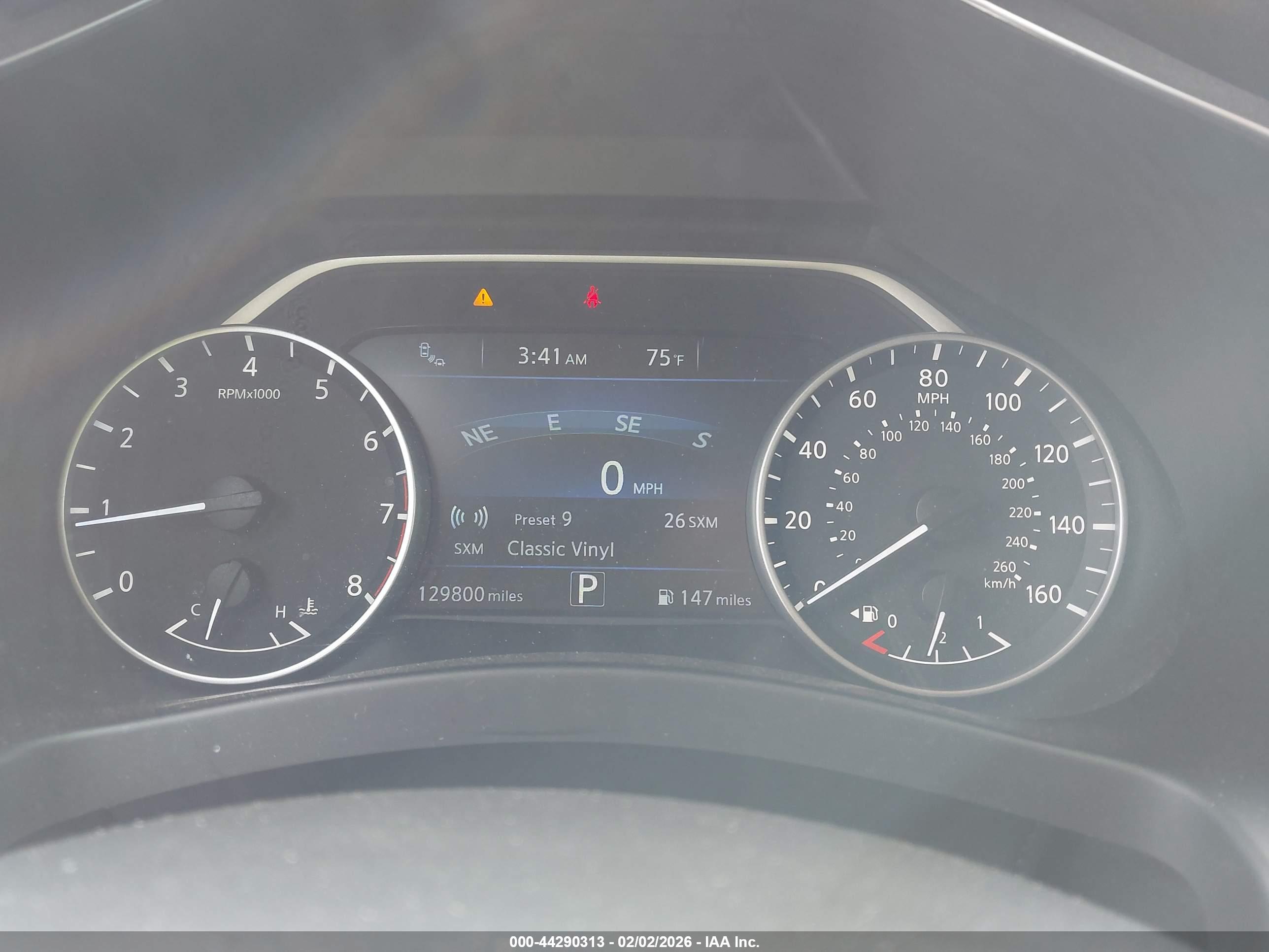 NISSAN MURANO image 7