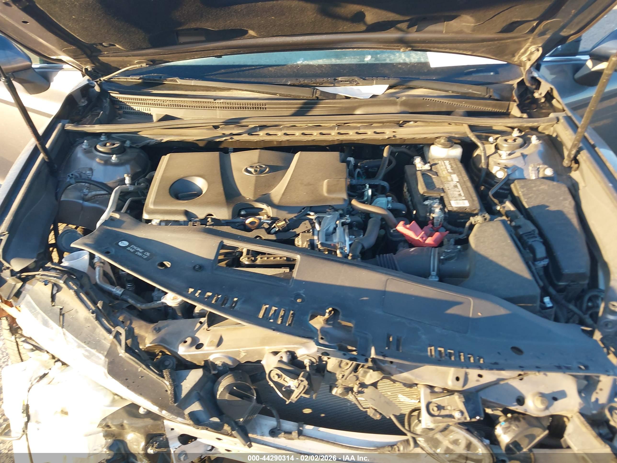 TOYOTA CAMRY image 10