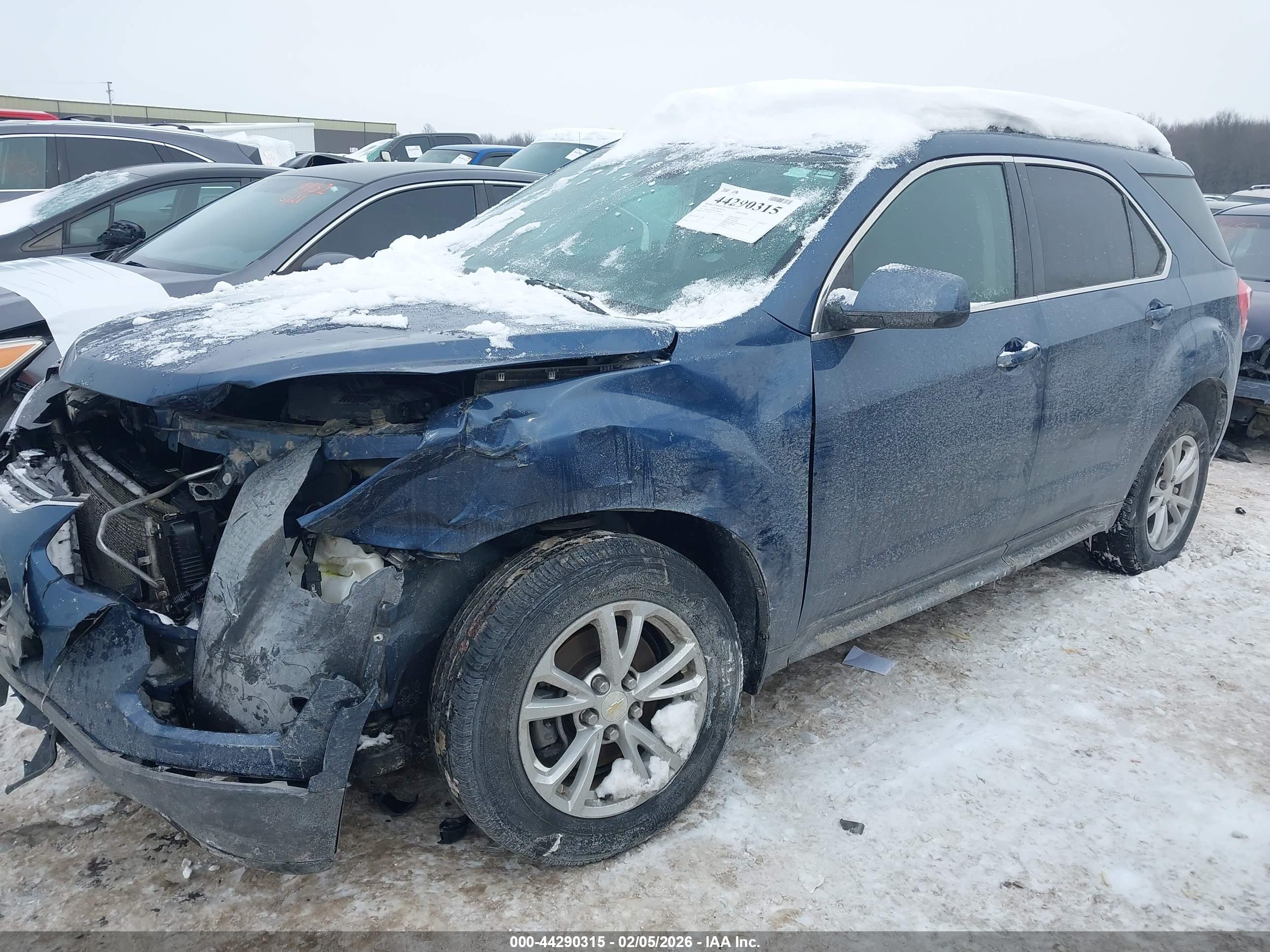 CHEVROLET EQUINOX image 2