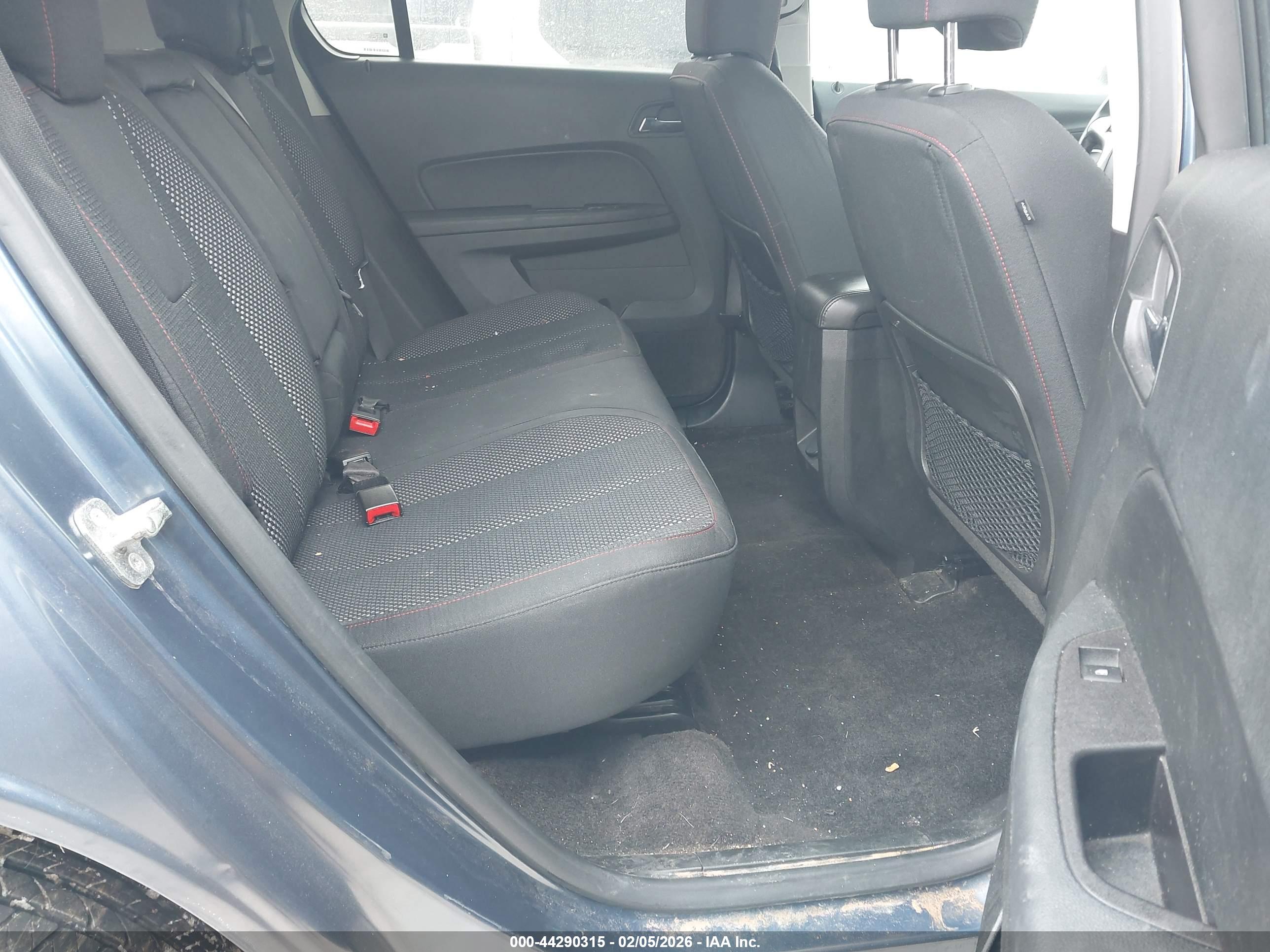 CHEVROLET EQUINOX image 8