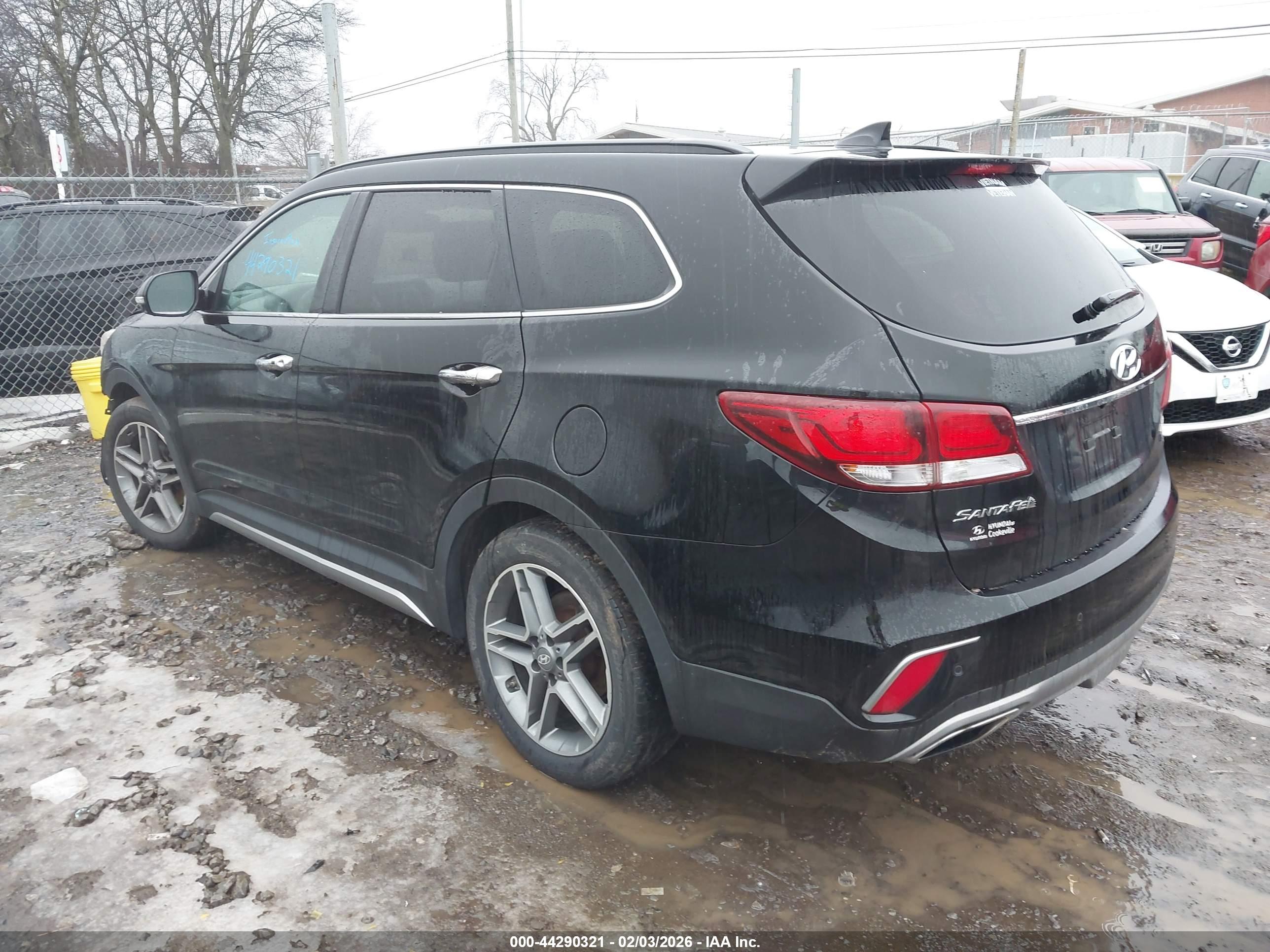 HYUNDAI SANTA image 3