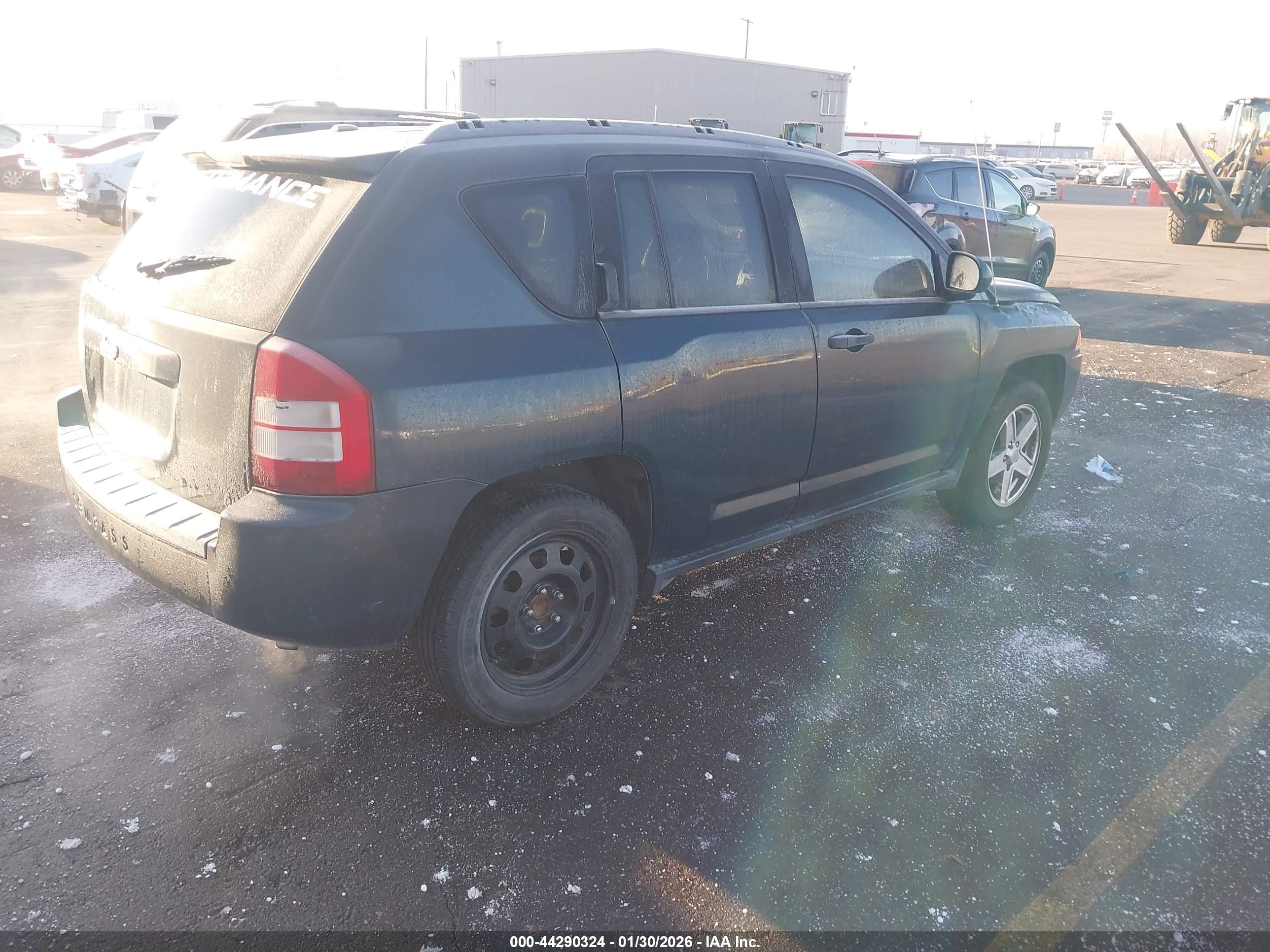 JEEP COMPASS image 4