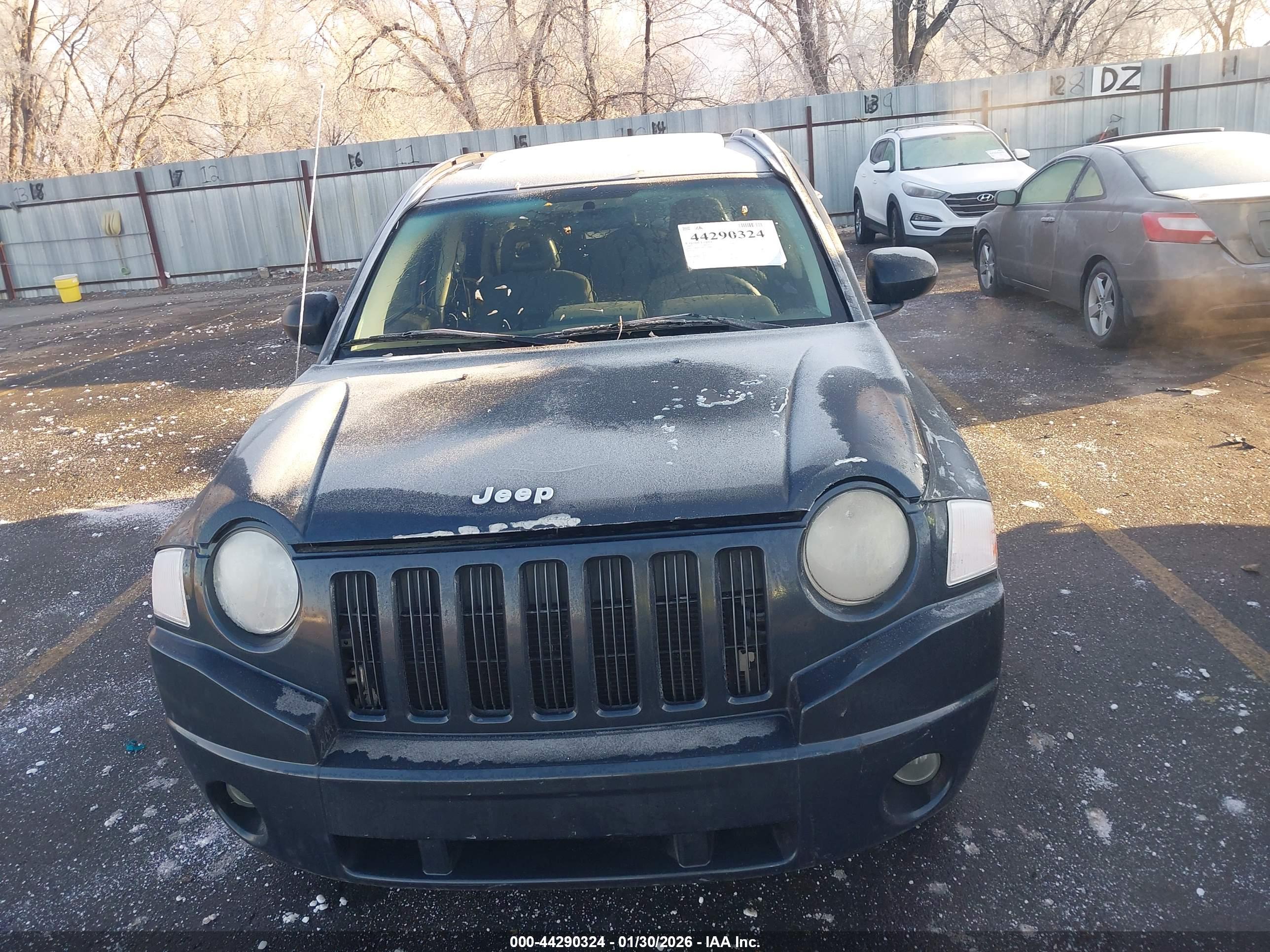 JEEP COMPASS image 6