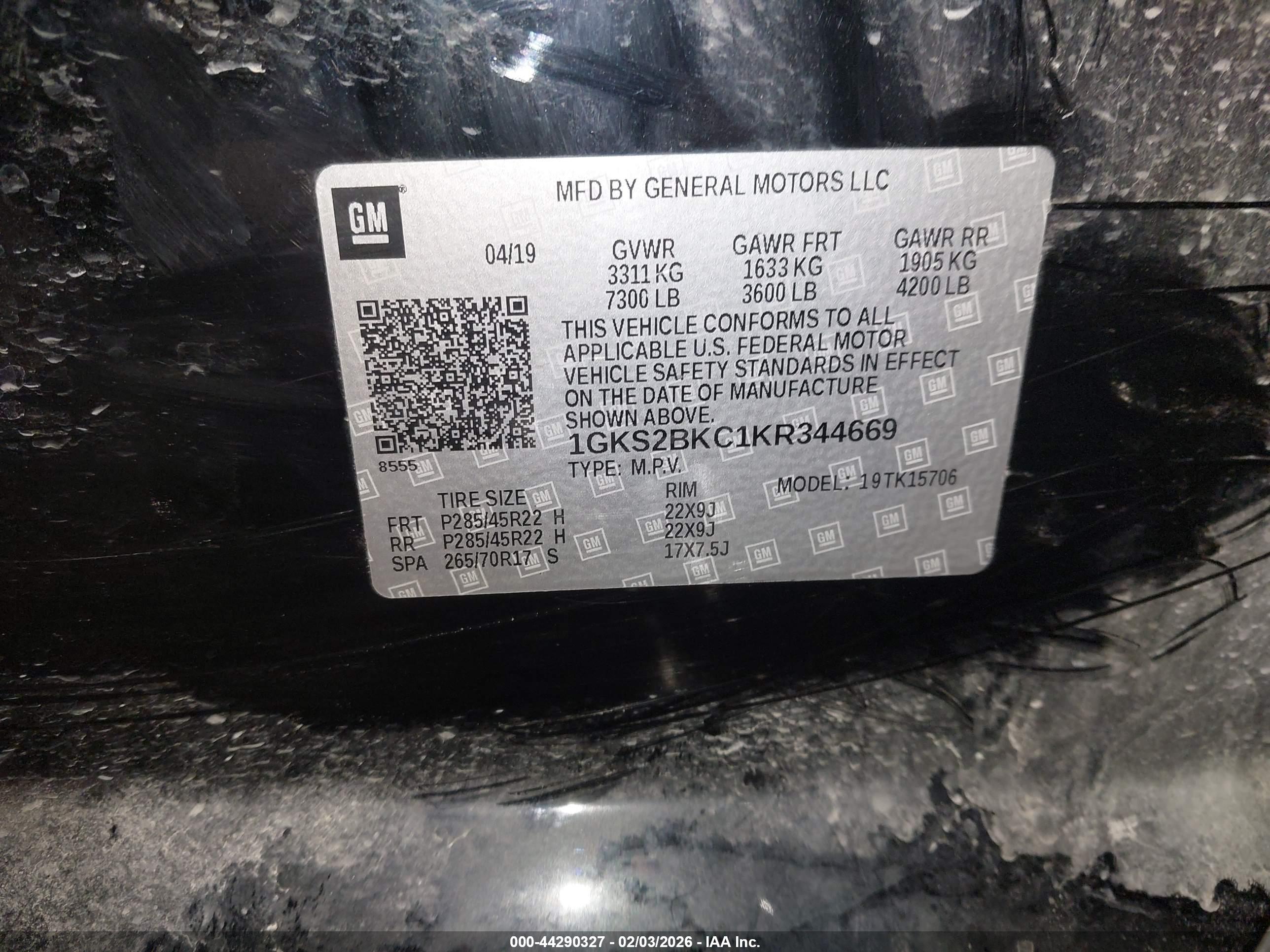 GMC YUKON image 9