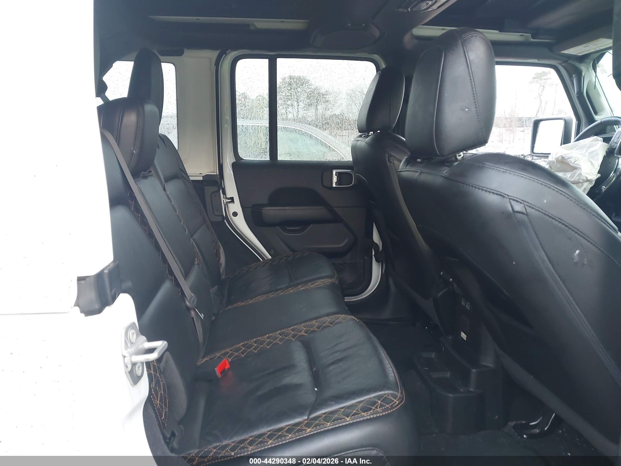 JEEP WRANGLER image 8