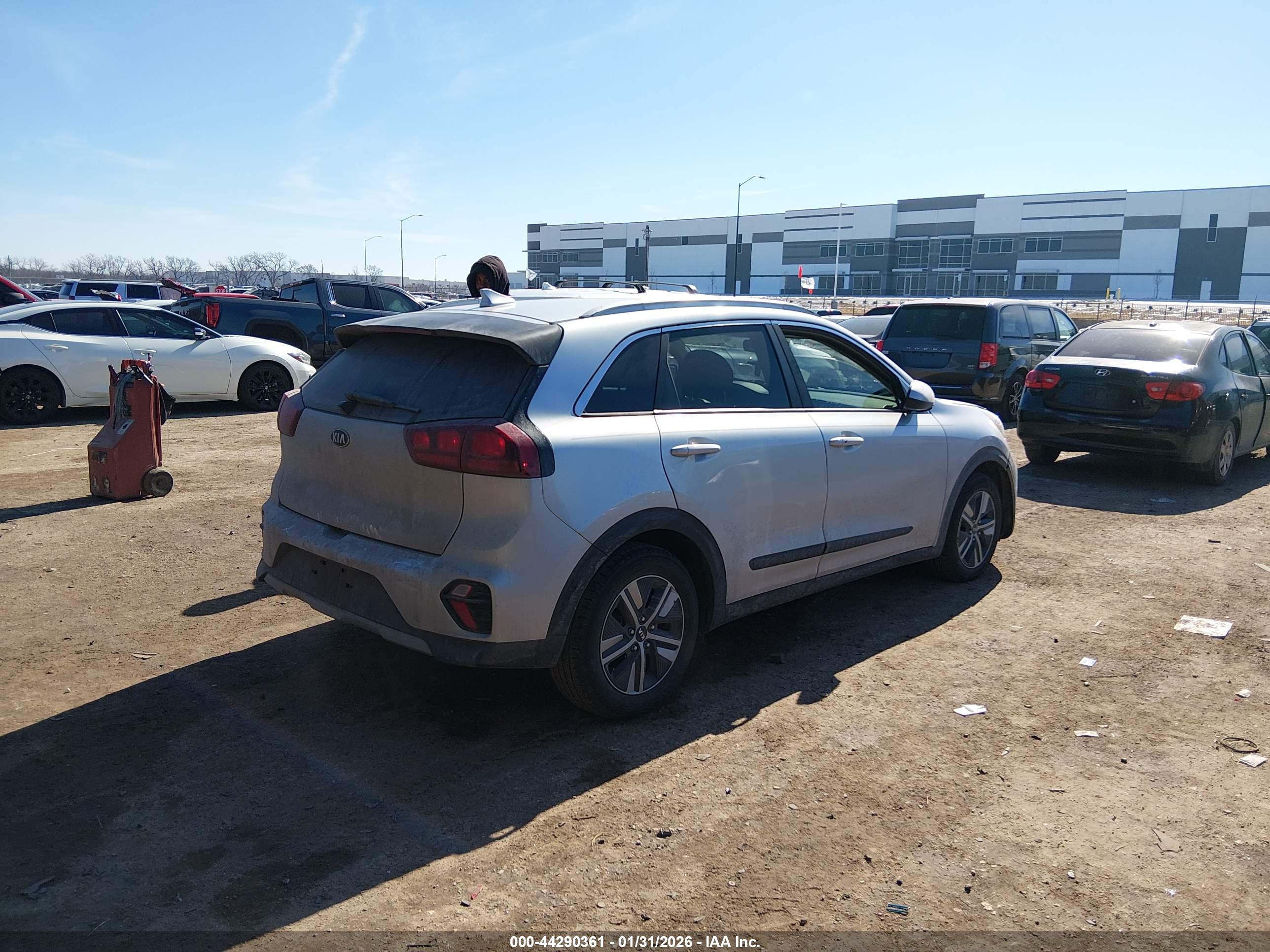 KIA NIRO image 4