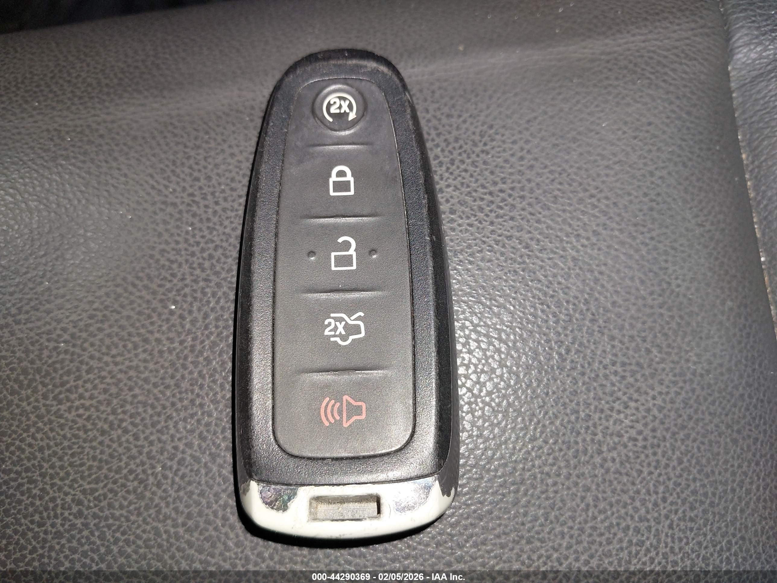 FORD ESCAPE image 11