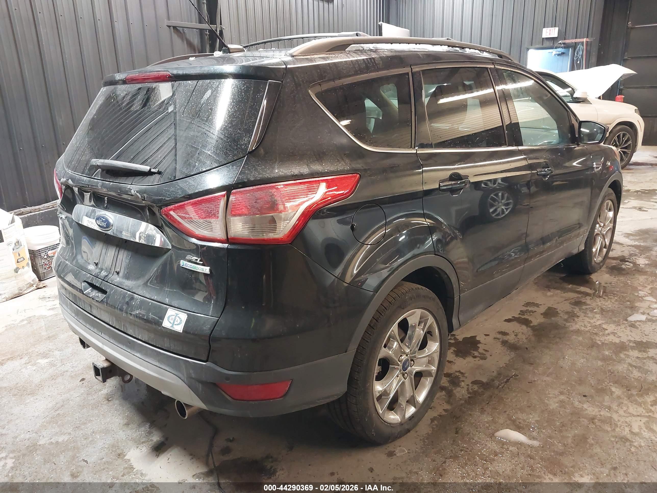 FORD ESCAPE image 4