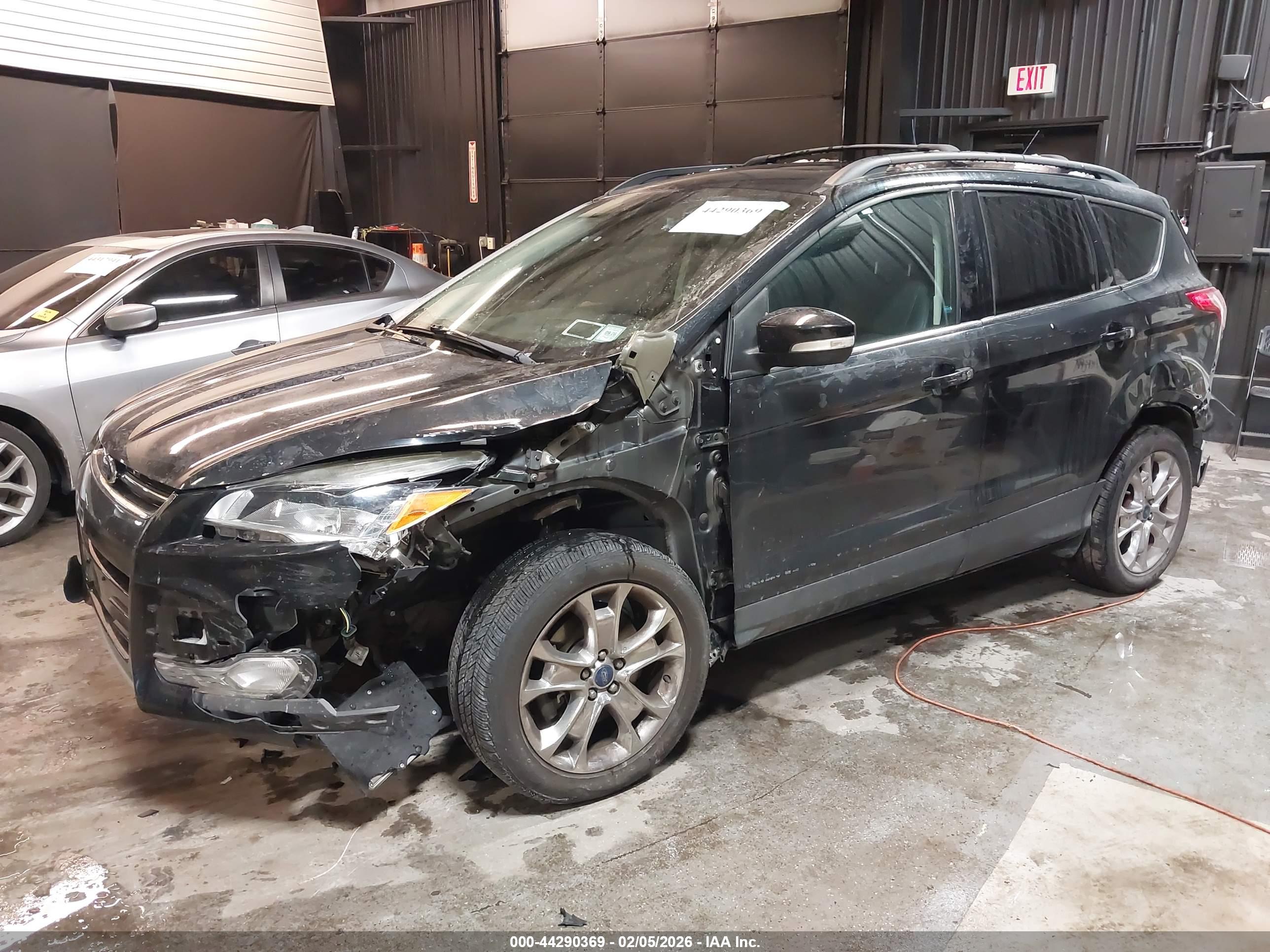 FORD ESCAPE image 6