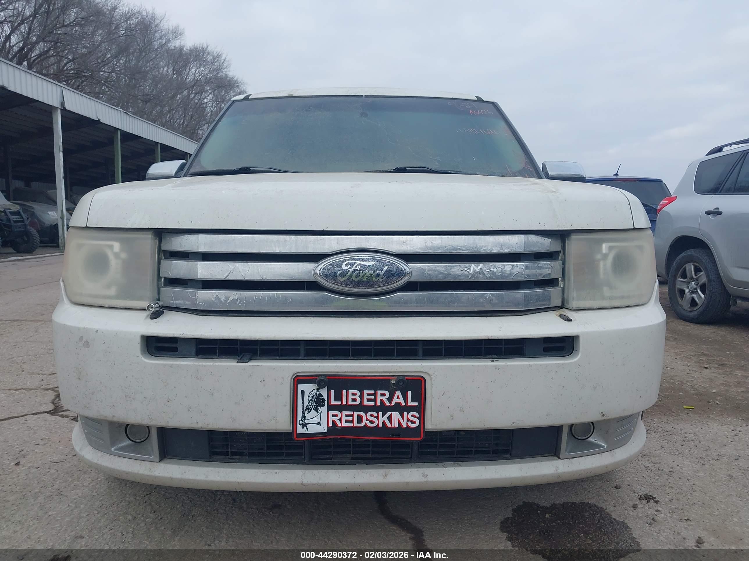 FORD FLEX image 6