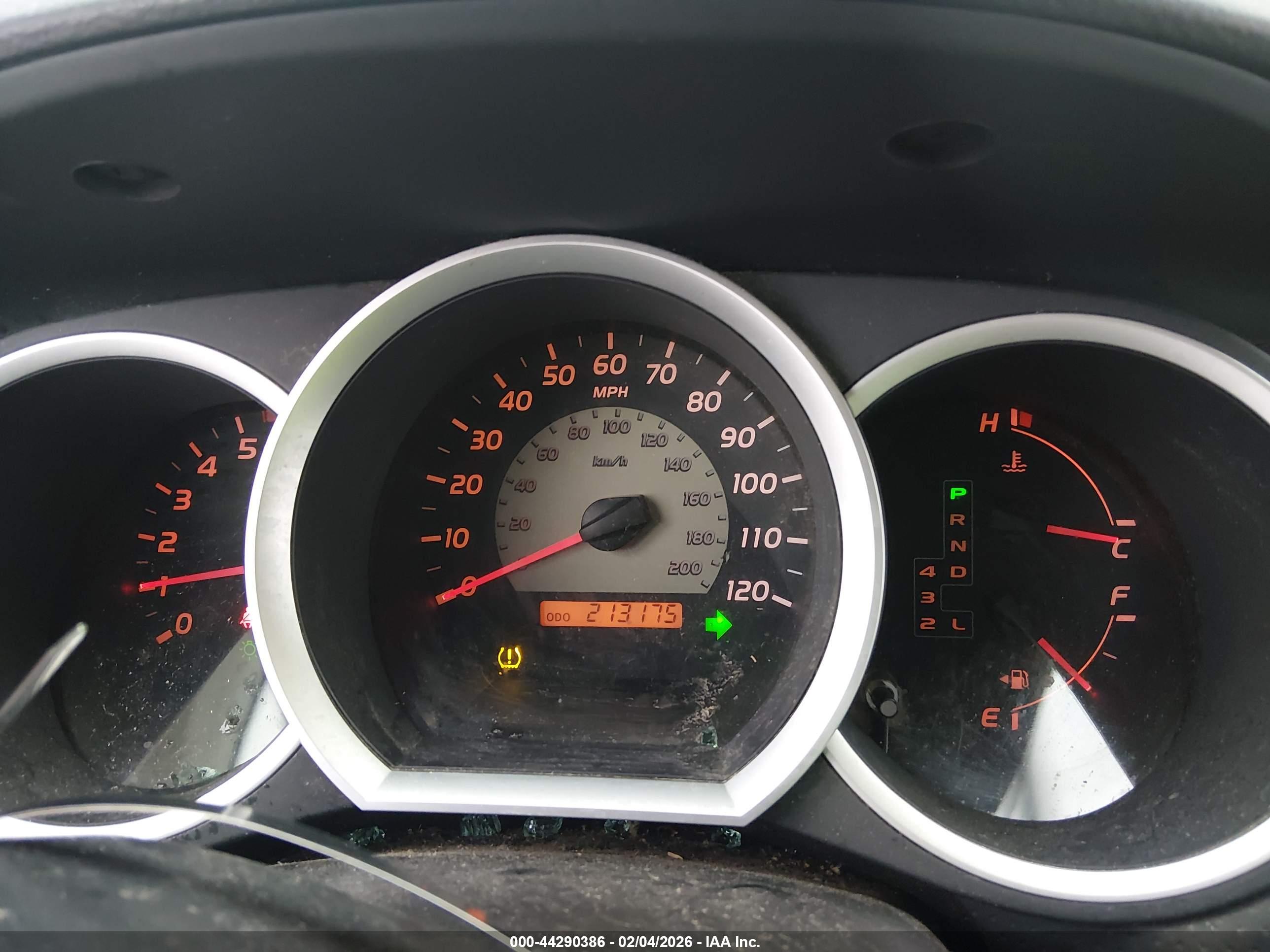 TOYOTA TACOMA image 7