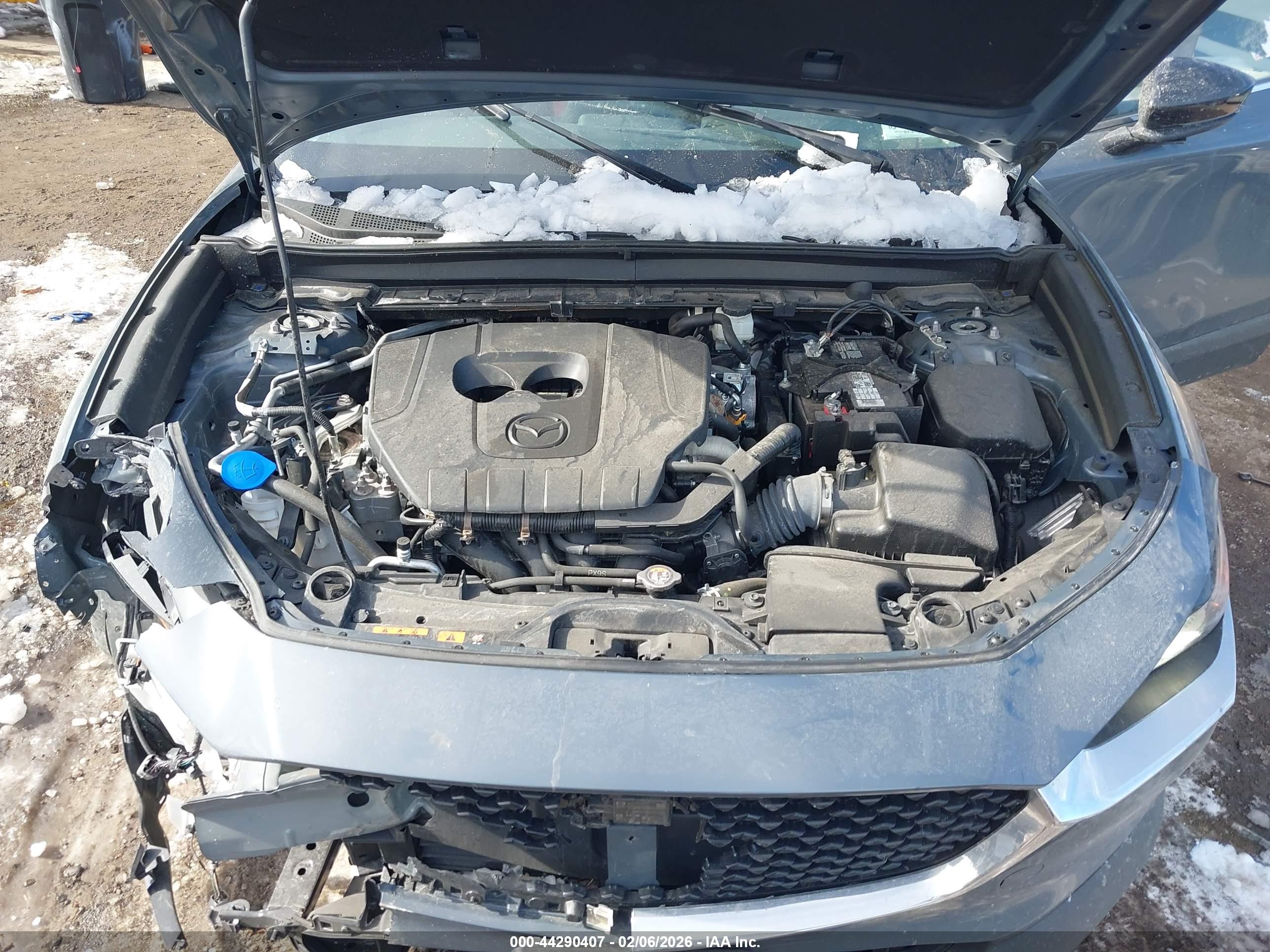 MAZDA CX-30 image 10