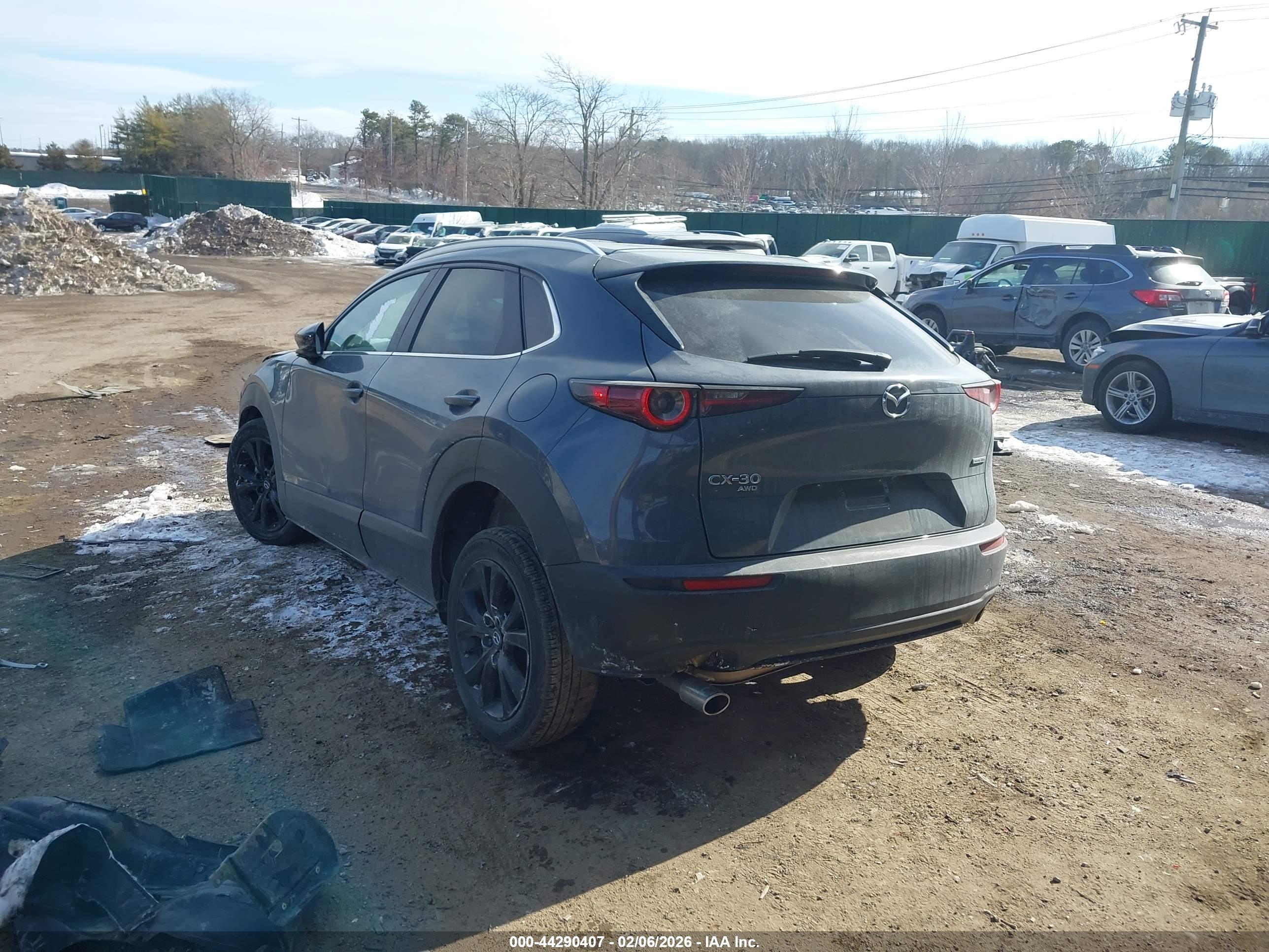 MAZDA CX-30 image 3