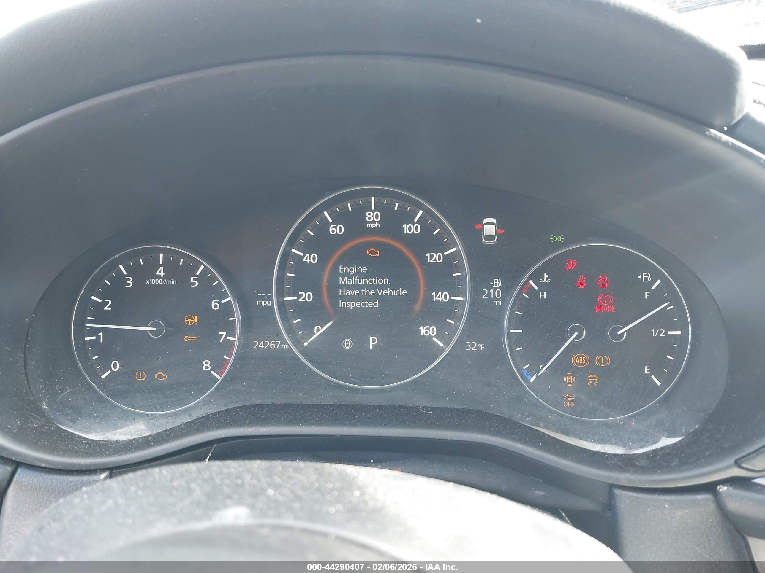 MAZDA CX-30 image 7